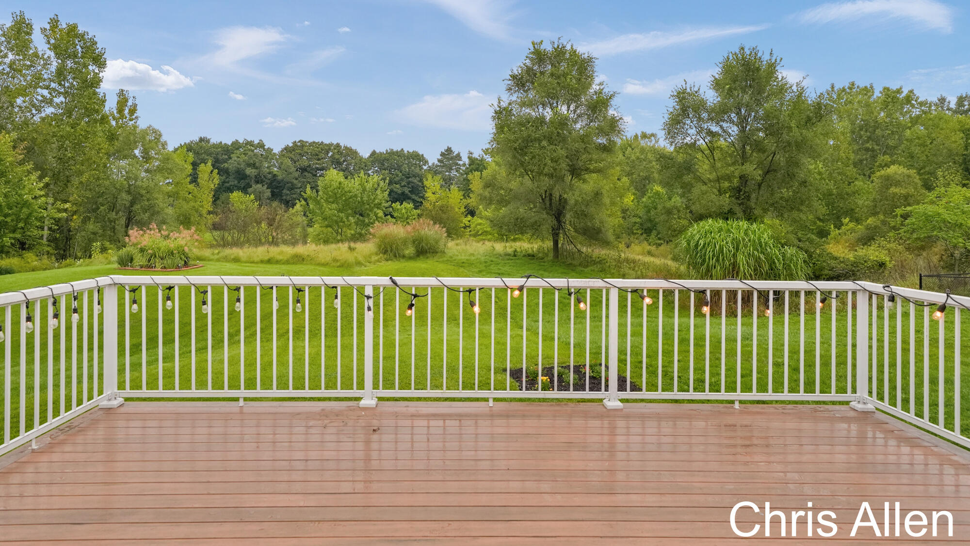 3051 Woodglen Street NW Grand Rapids MI 49504