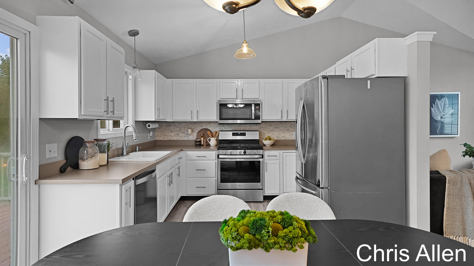 3051 Woodglen Street NW Grand Rapids MI 49504