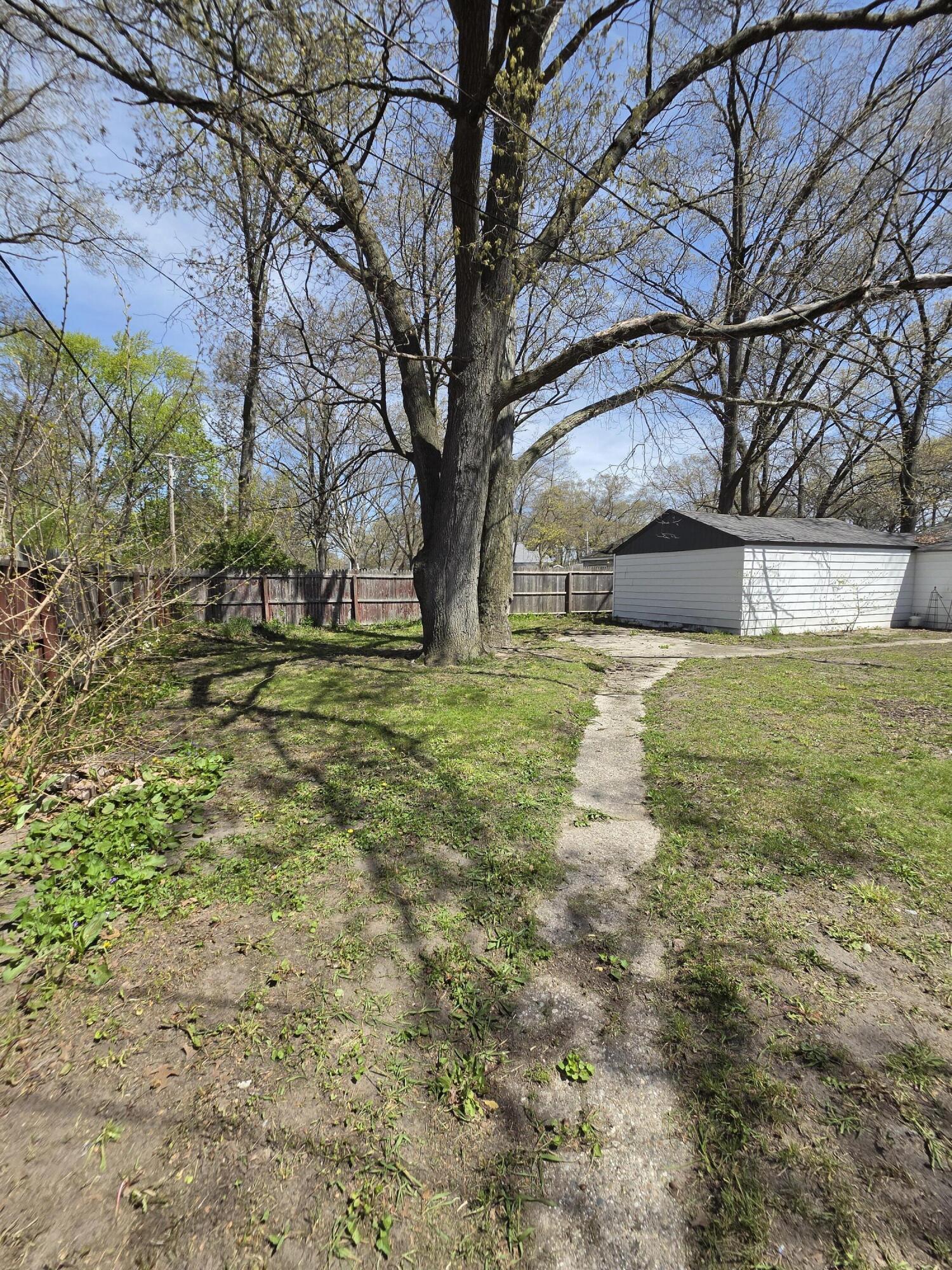 2167 Austin Street Muskegon MI 49444