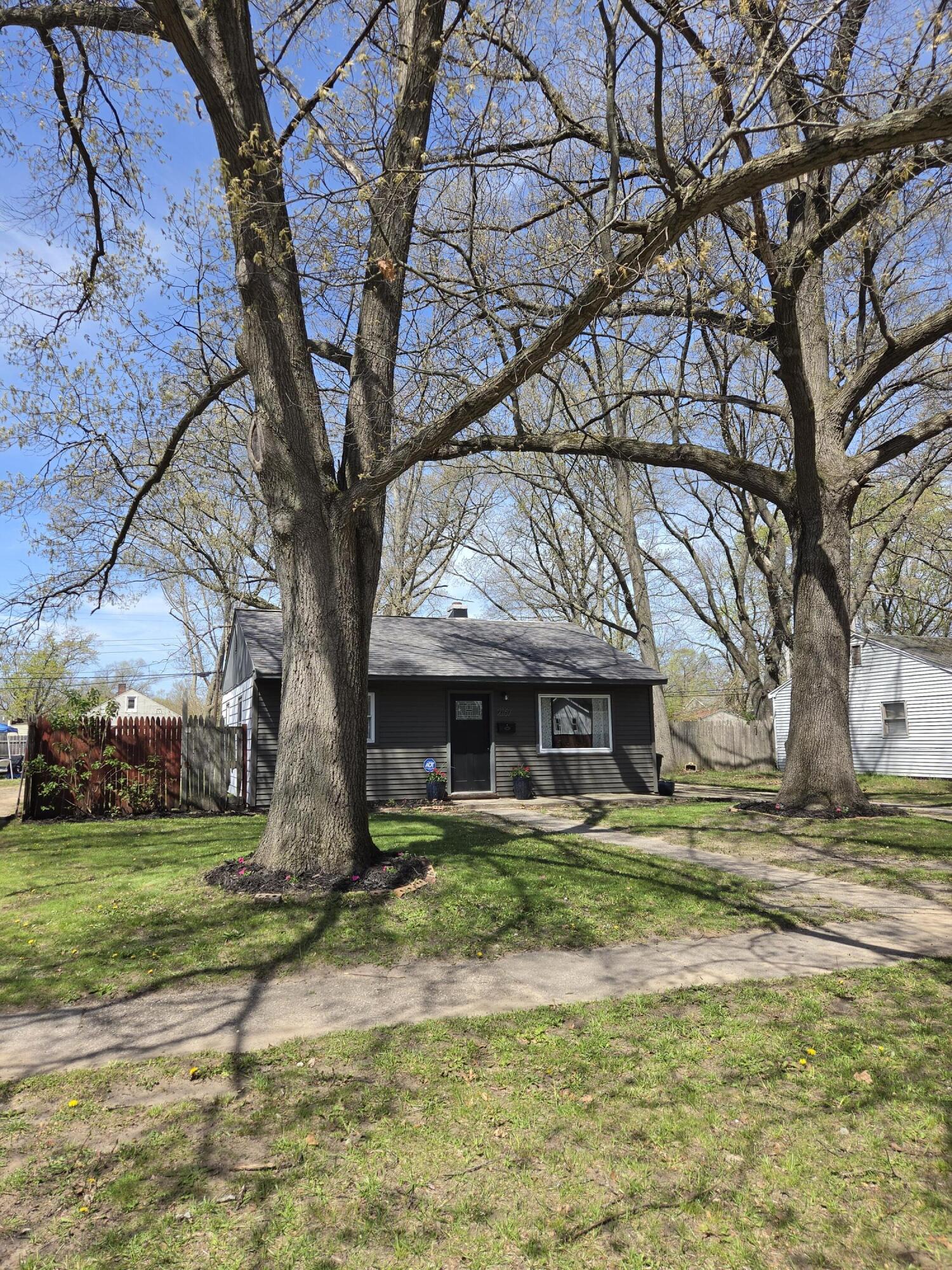 2167 Austin Street Muskegon MI 49444