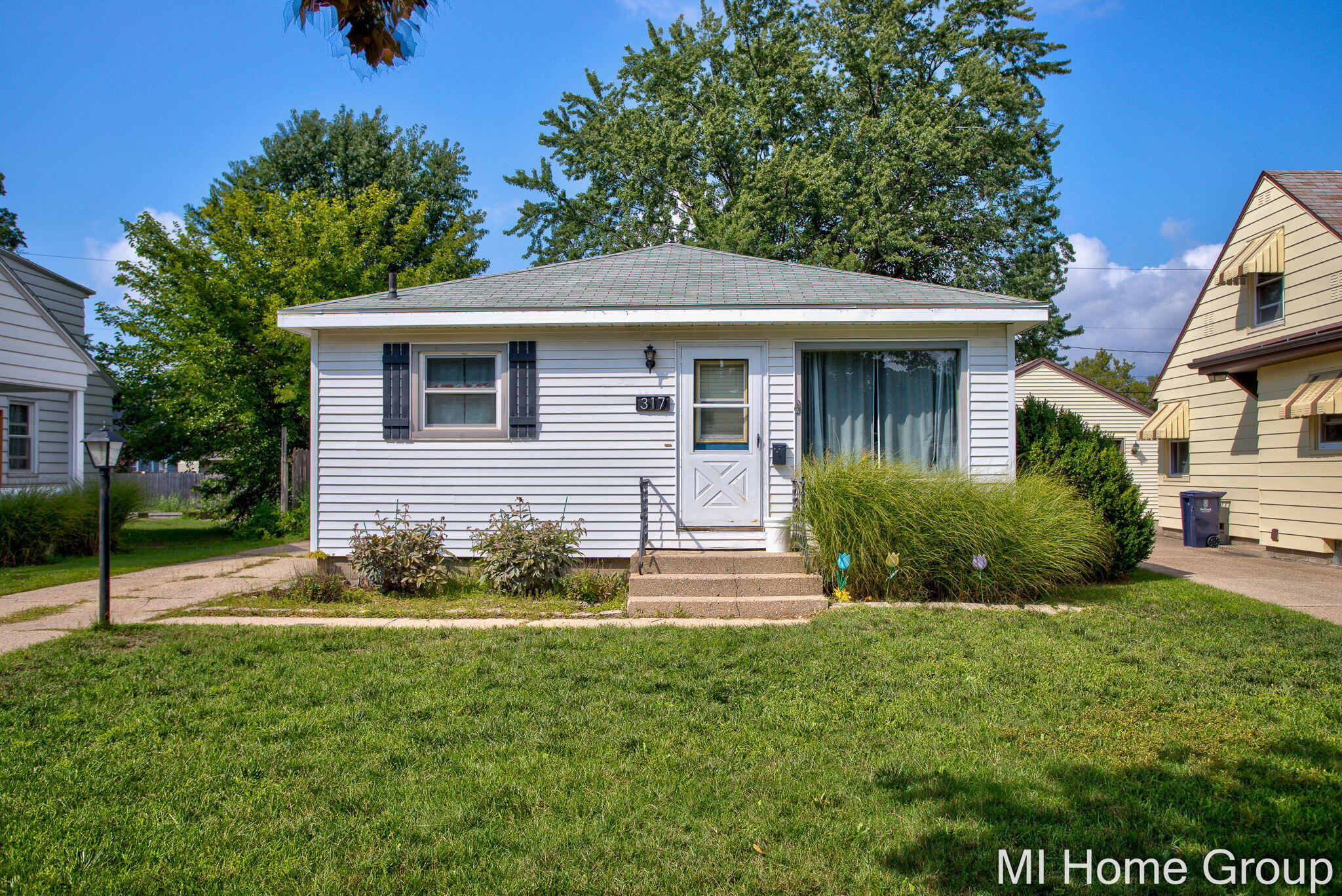 317 W 28th Street Holland MI 49423