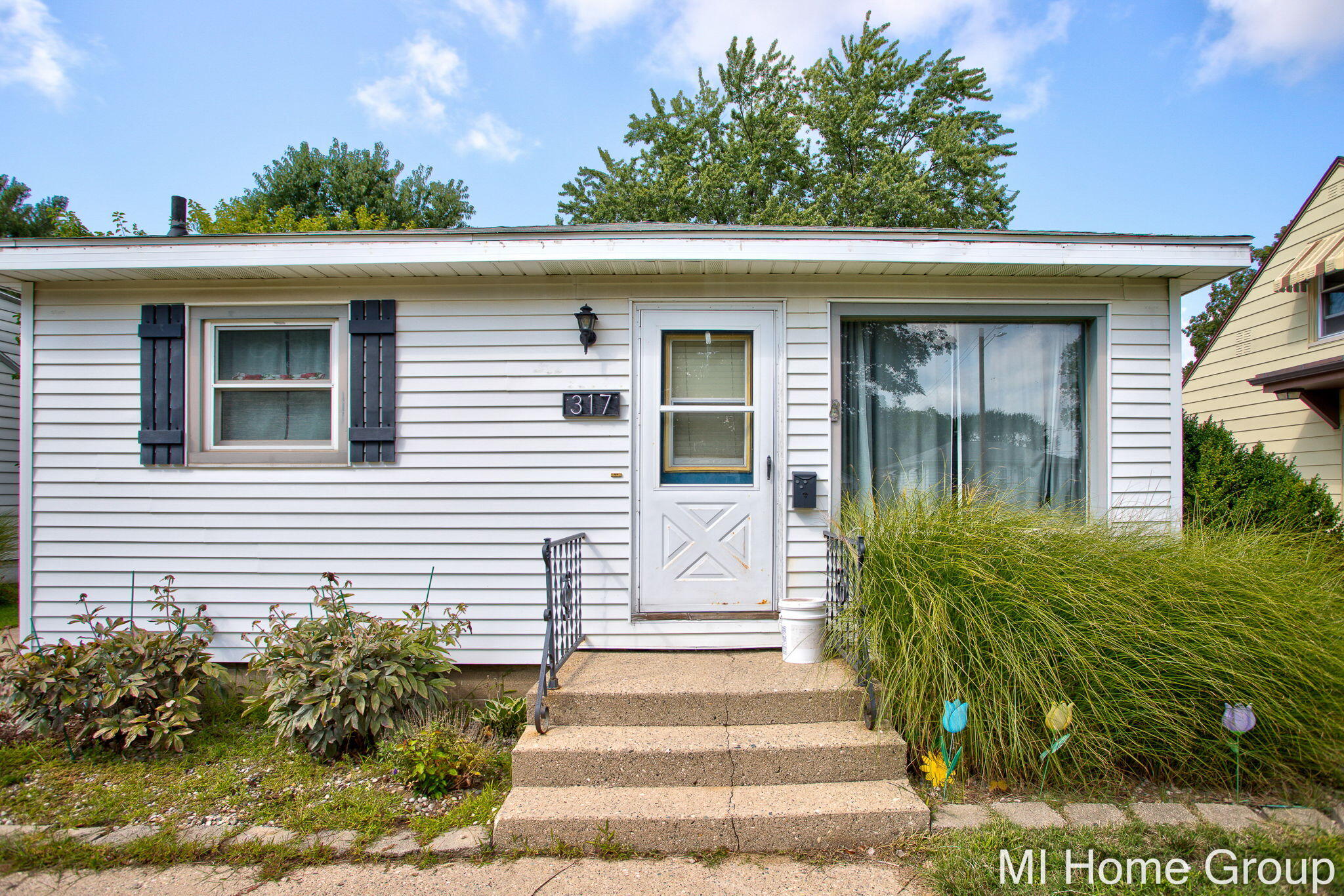 317 W 28th Street Holland MI 49423