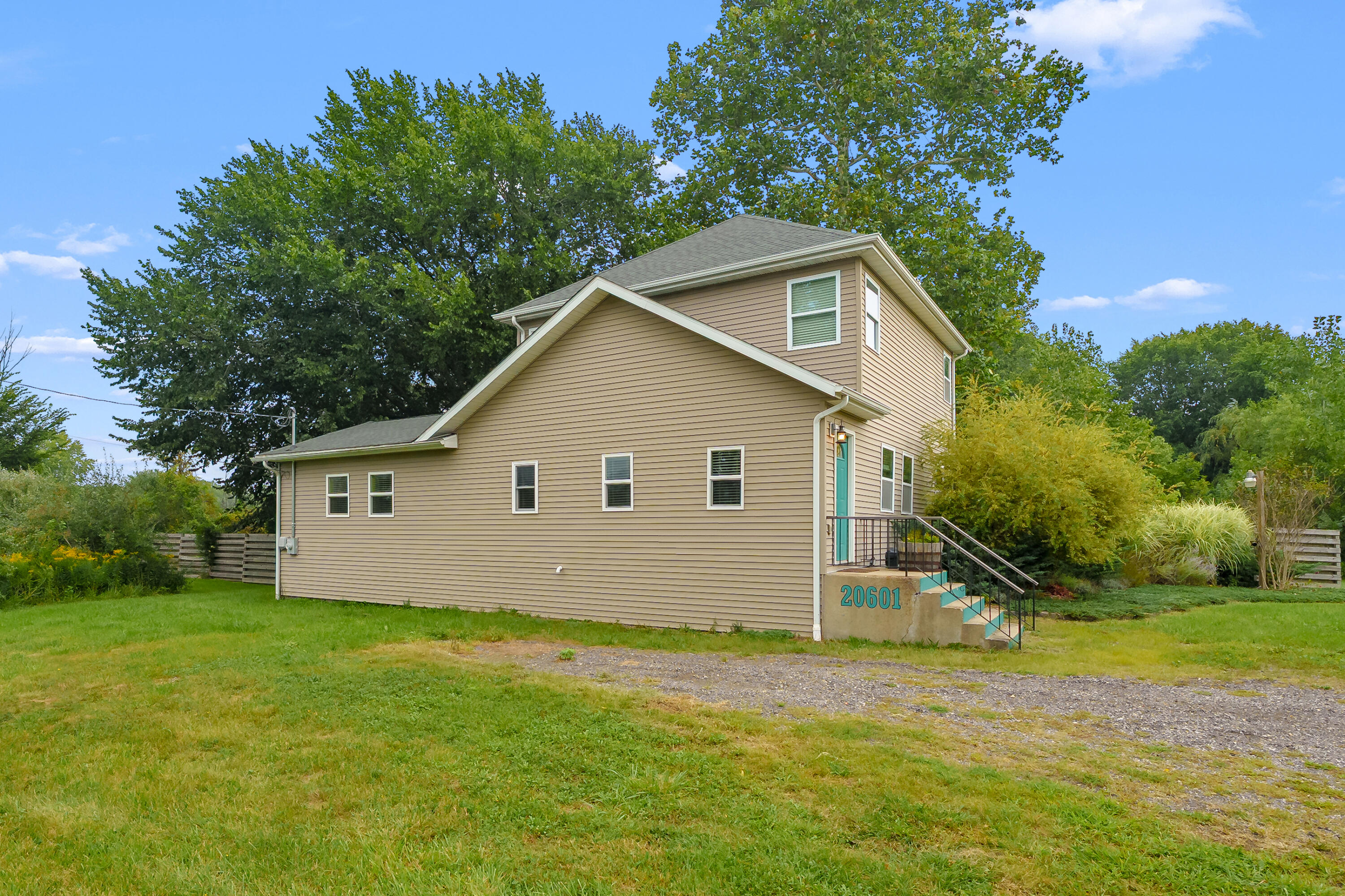 20601 M 140 Highway South Haven MI 49090