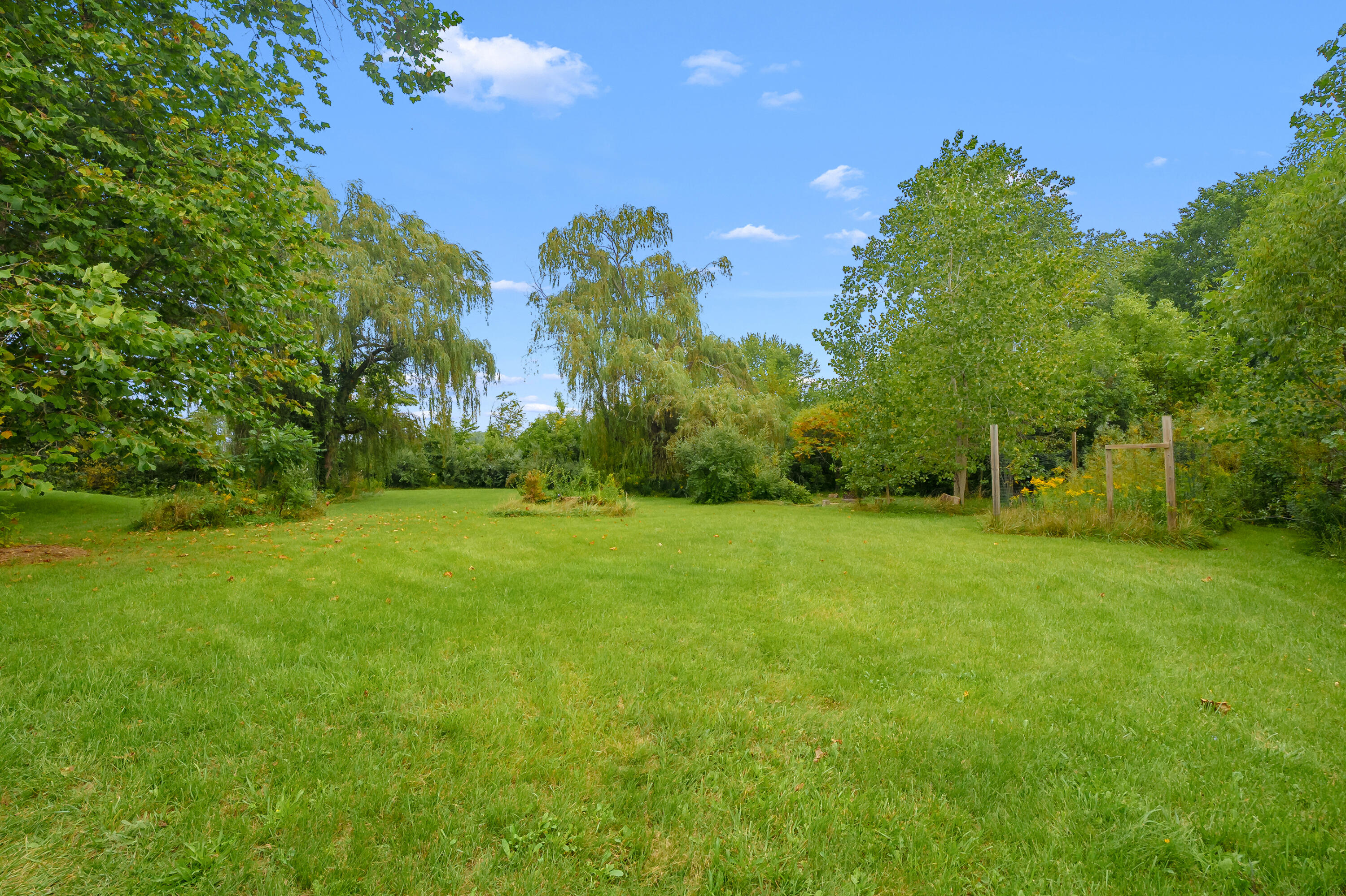 20601 M 140 Highway South Haven MI 49090