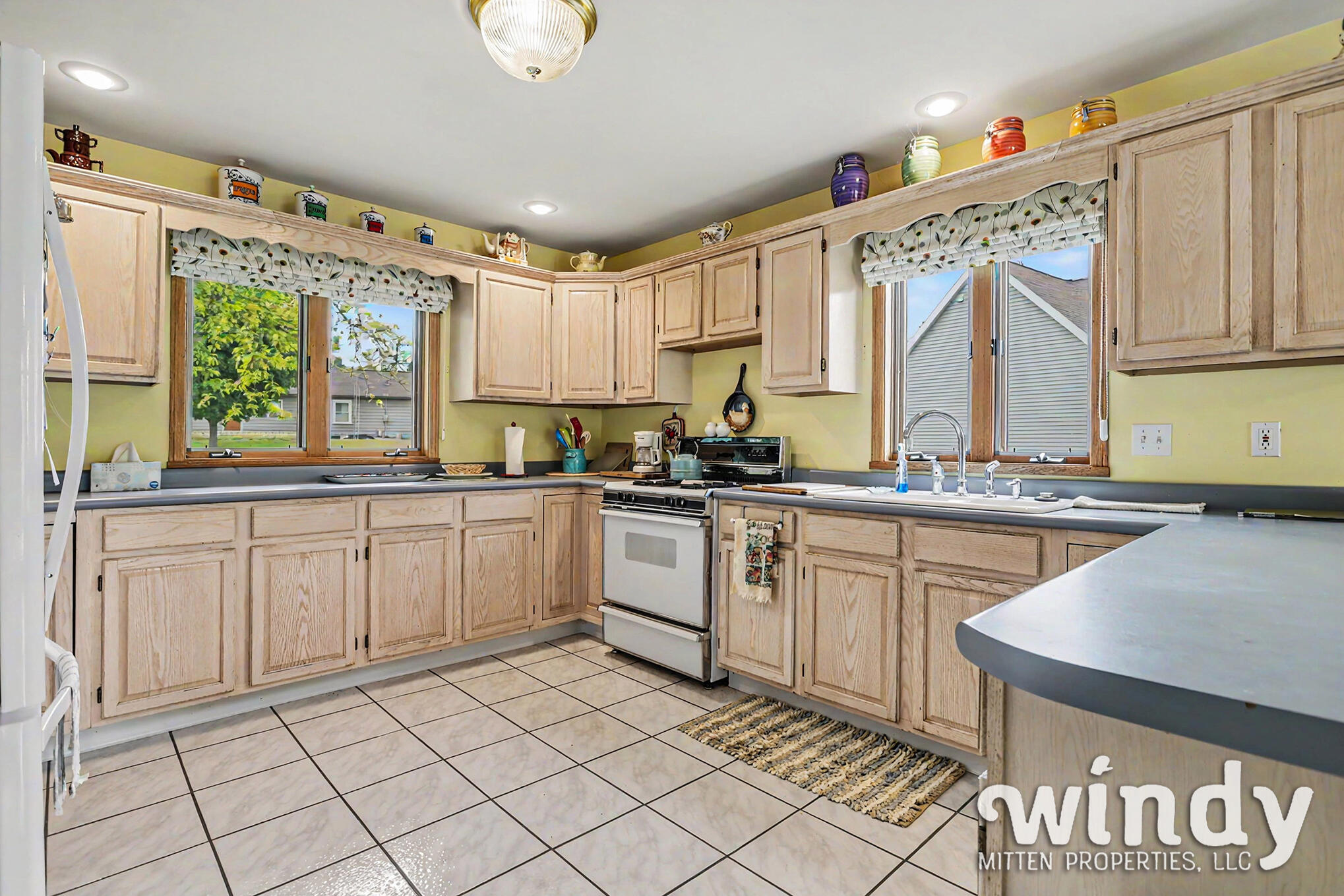 5005 Shoreview Drive Coloma MI 49038