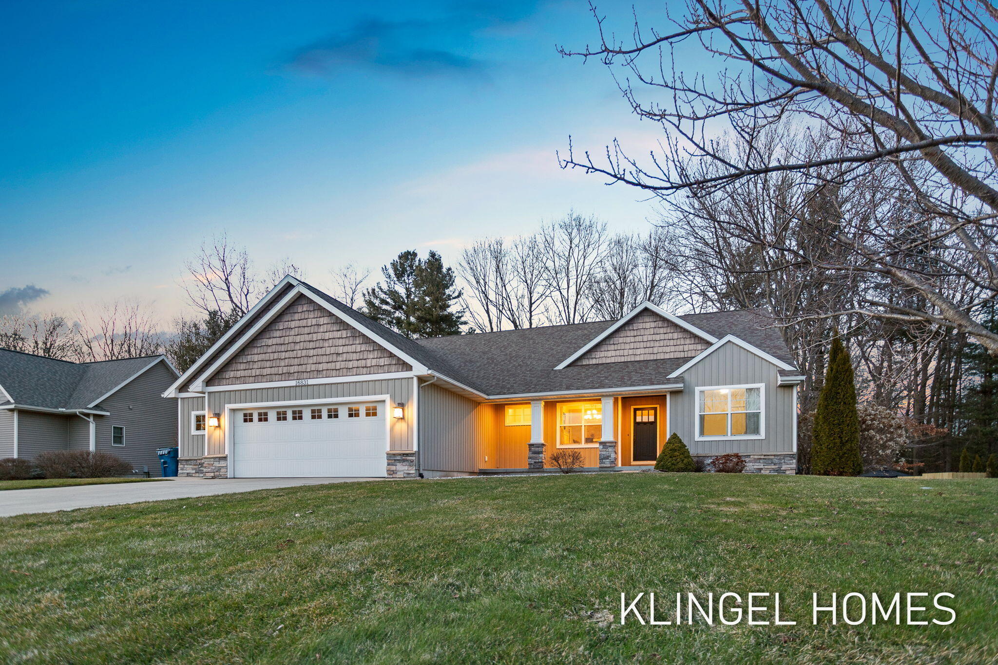 16831 Watersedge Drive Grand Haven MI 49417