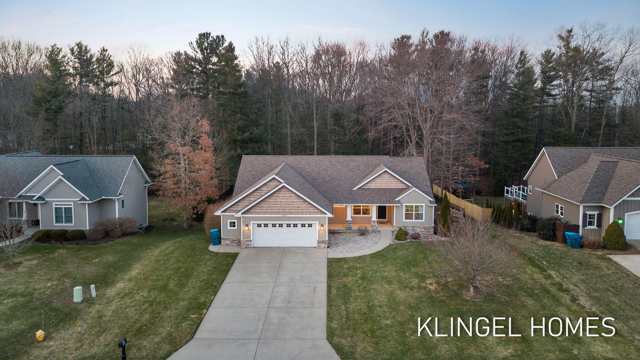 16831 Watersedge Drive Grand Haven MI 49417