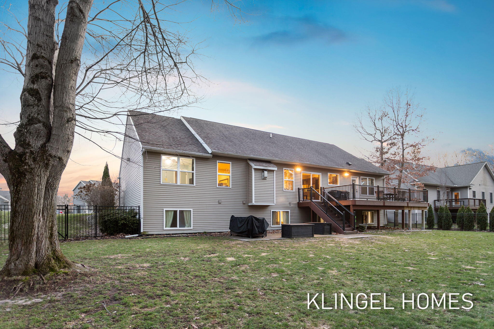 16831 Watersedge Drive Grand Haven MI 49417