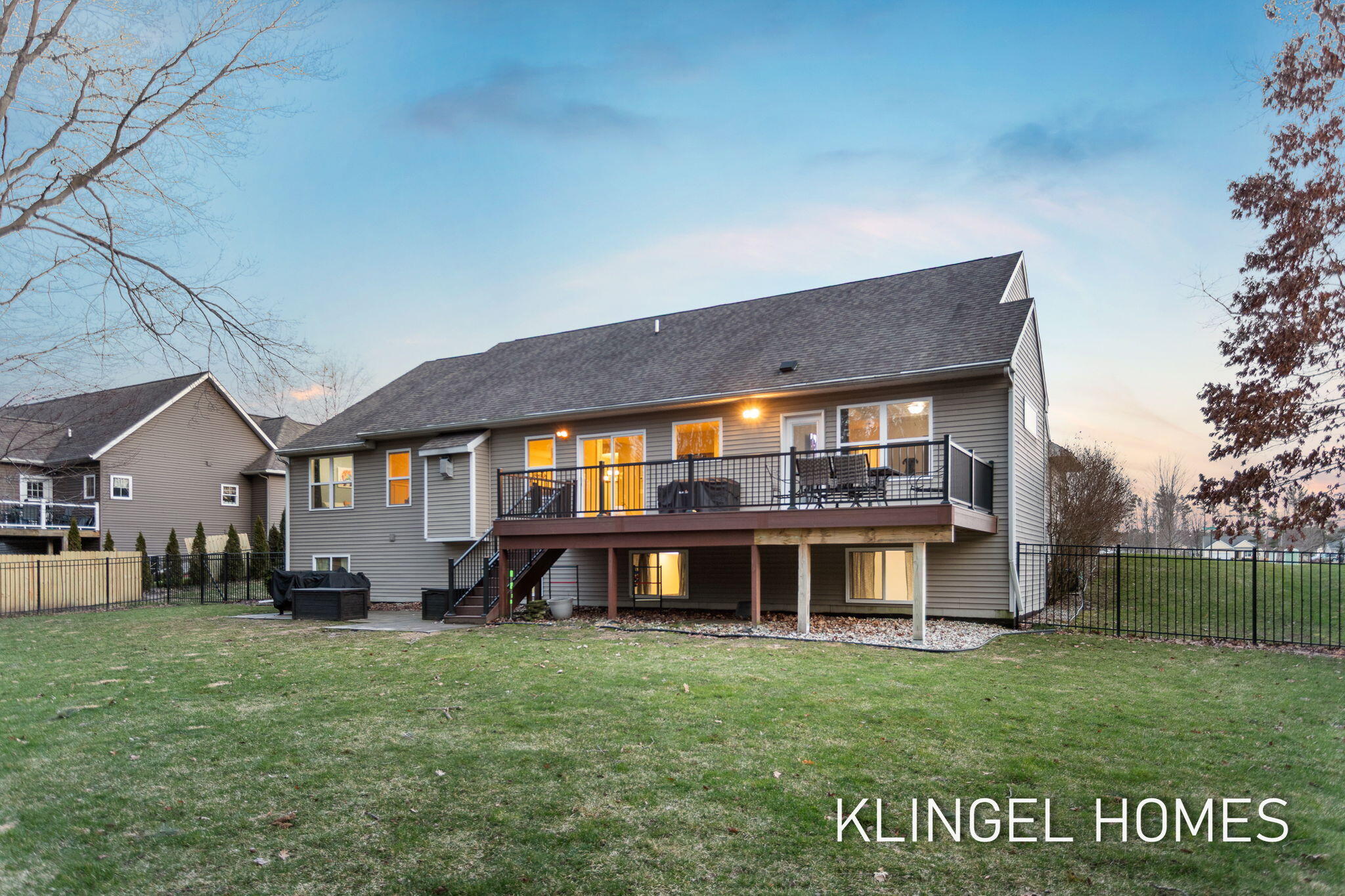 16831 Watersedge Drive Grand Haven MI 49417
