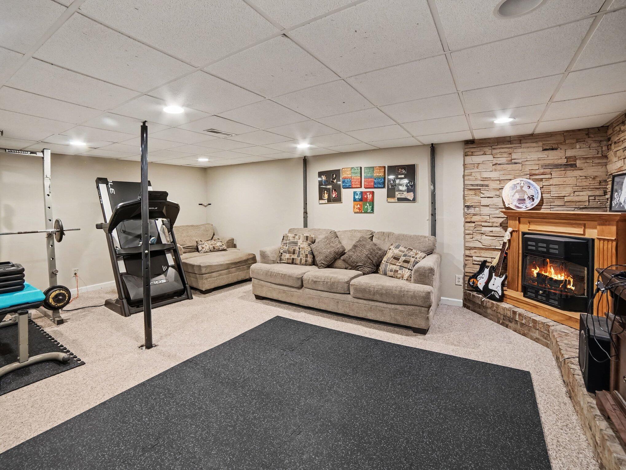 513 Fowler Street Muskegon MI 49445