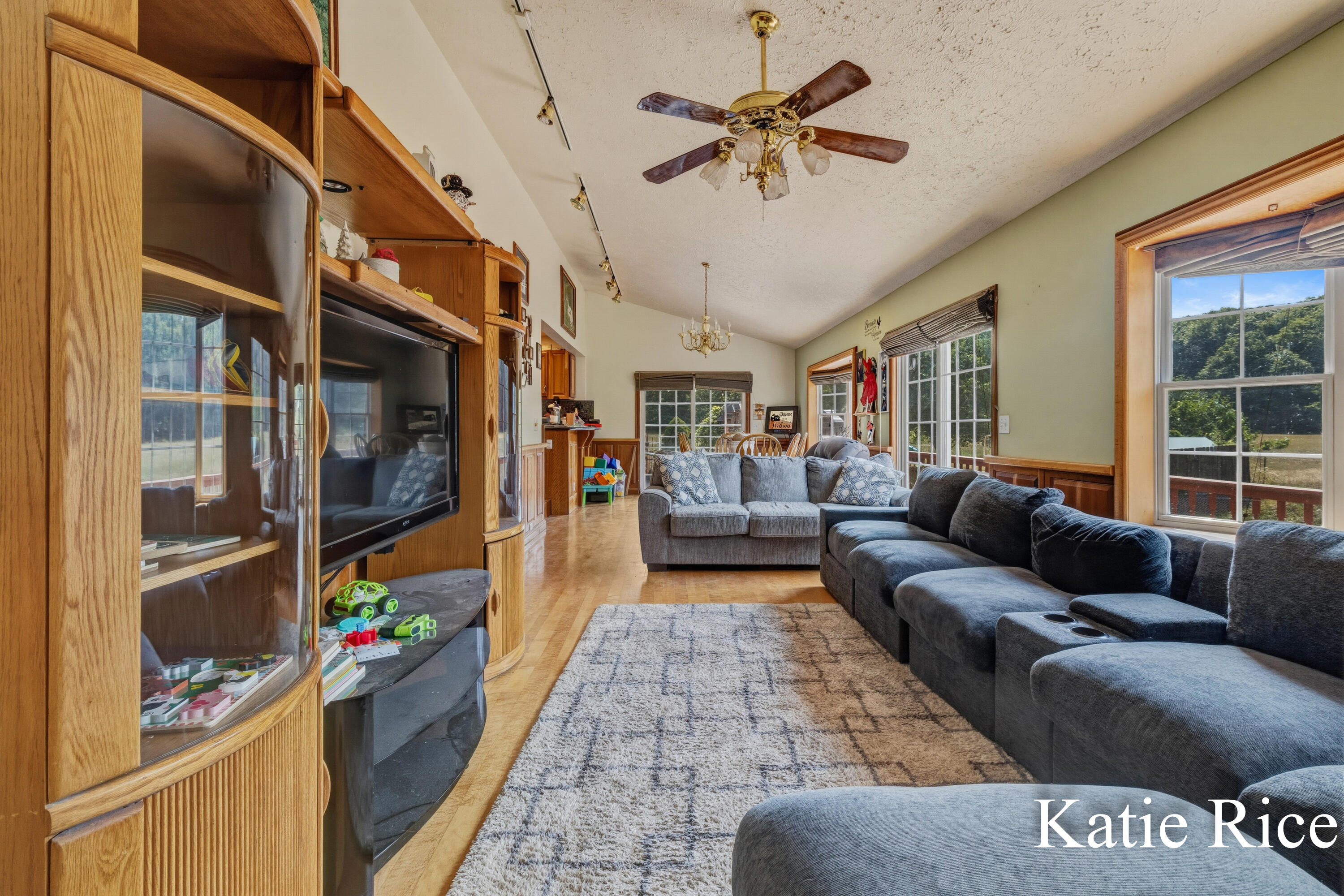 2030 N Scenic Drive Muskegon MI 49445