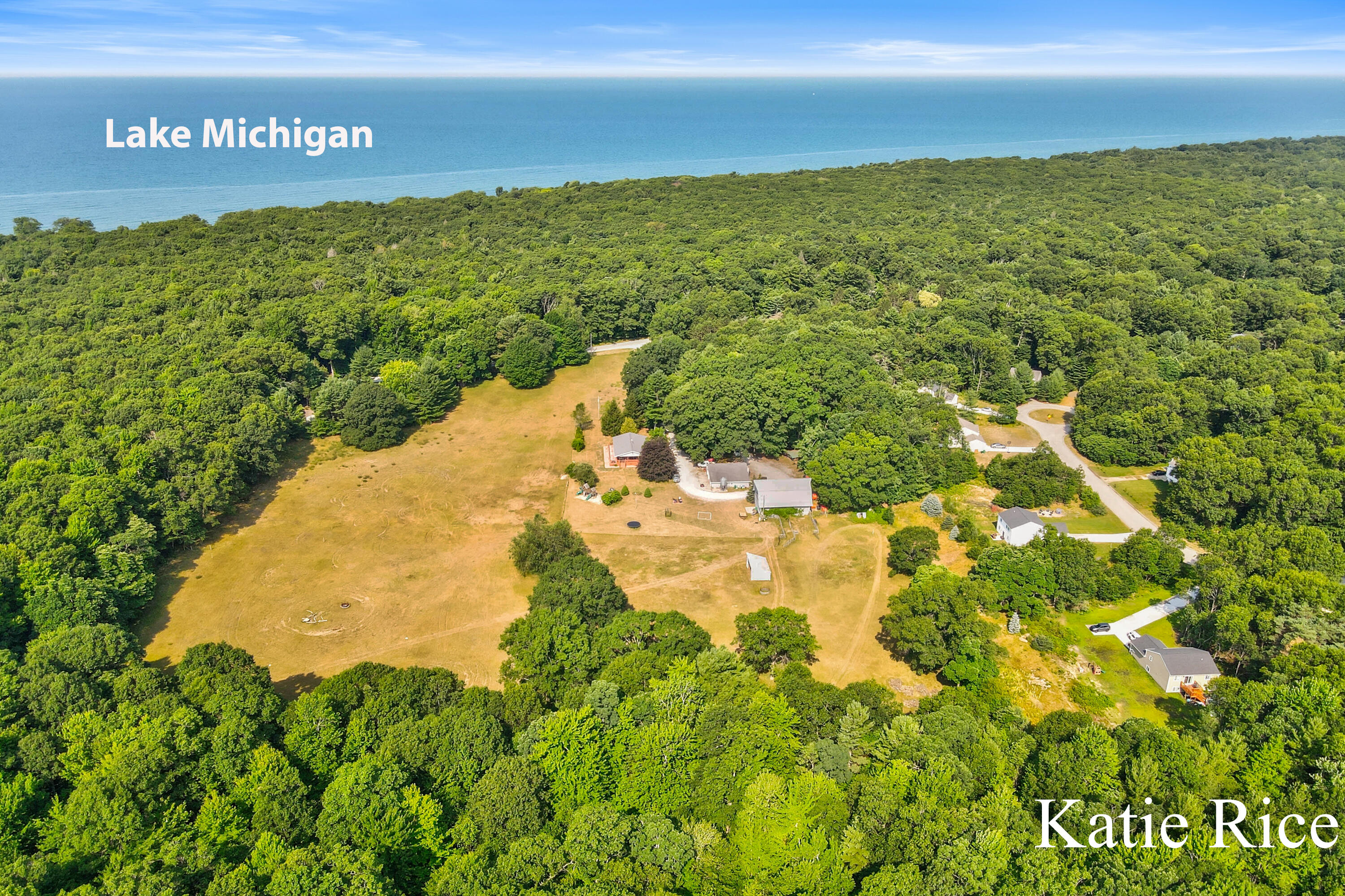 2030 N Scenic Drive Muskegon MI 49445