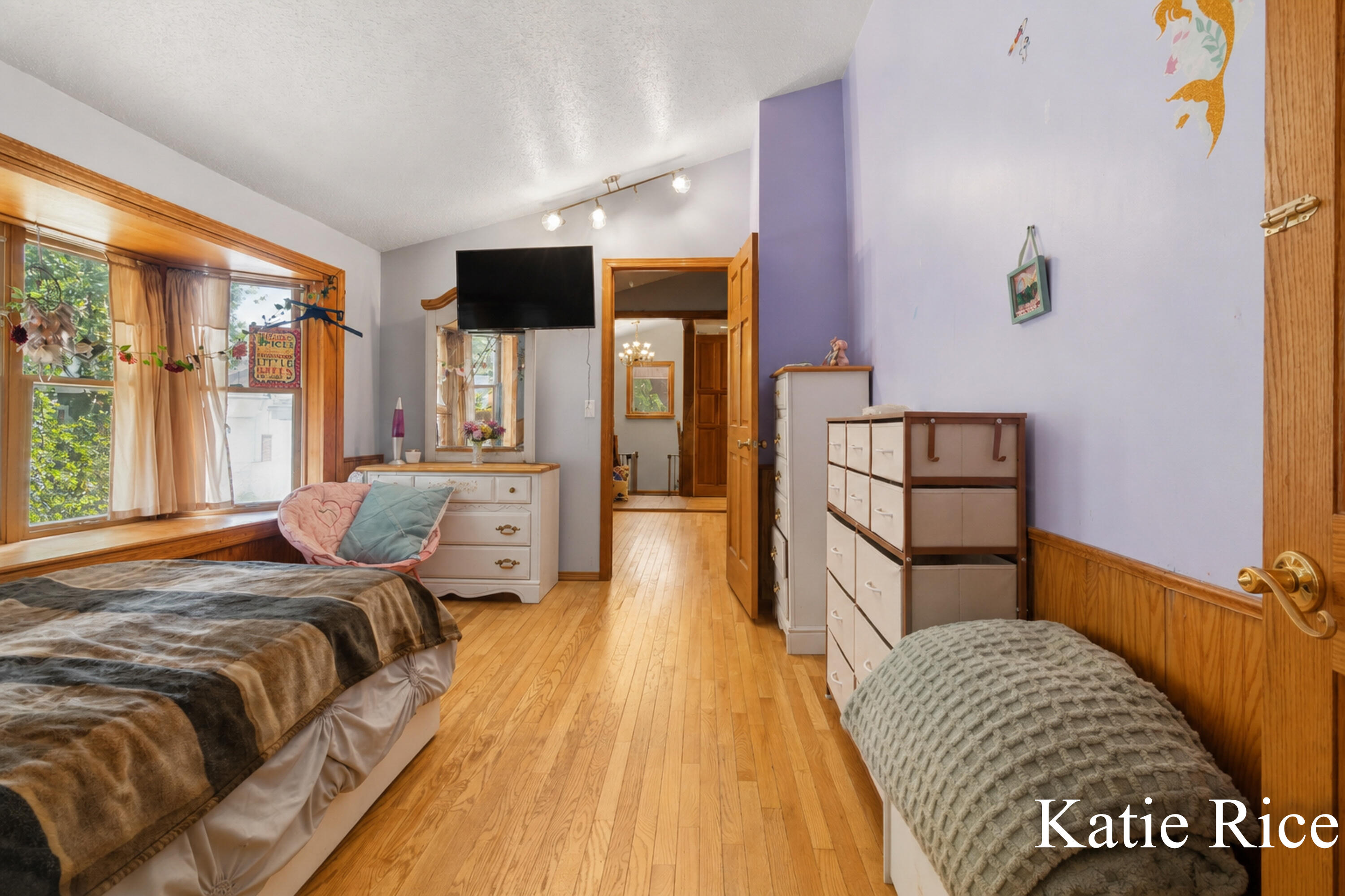 2030 N Scenic Drive Muskegon MI 49445