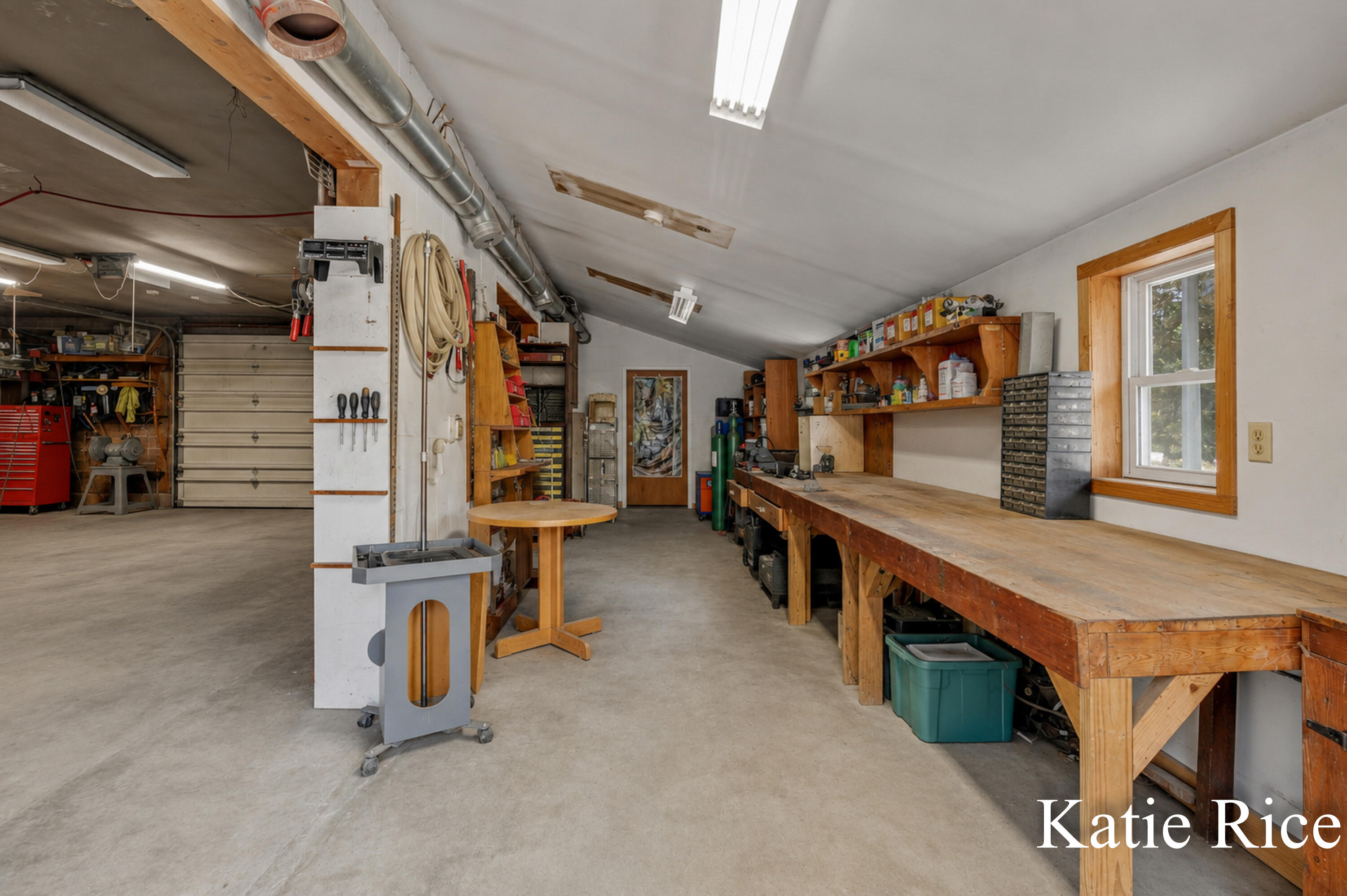 2030 N Scenic Drive Muskegon MI 49445