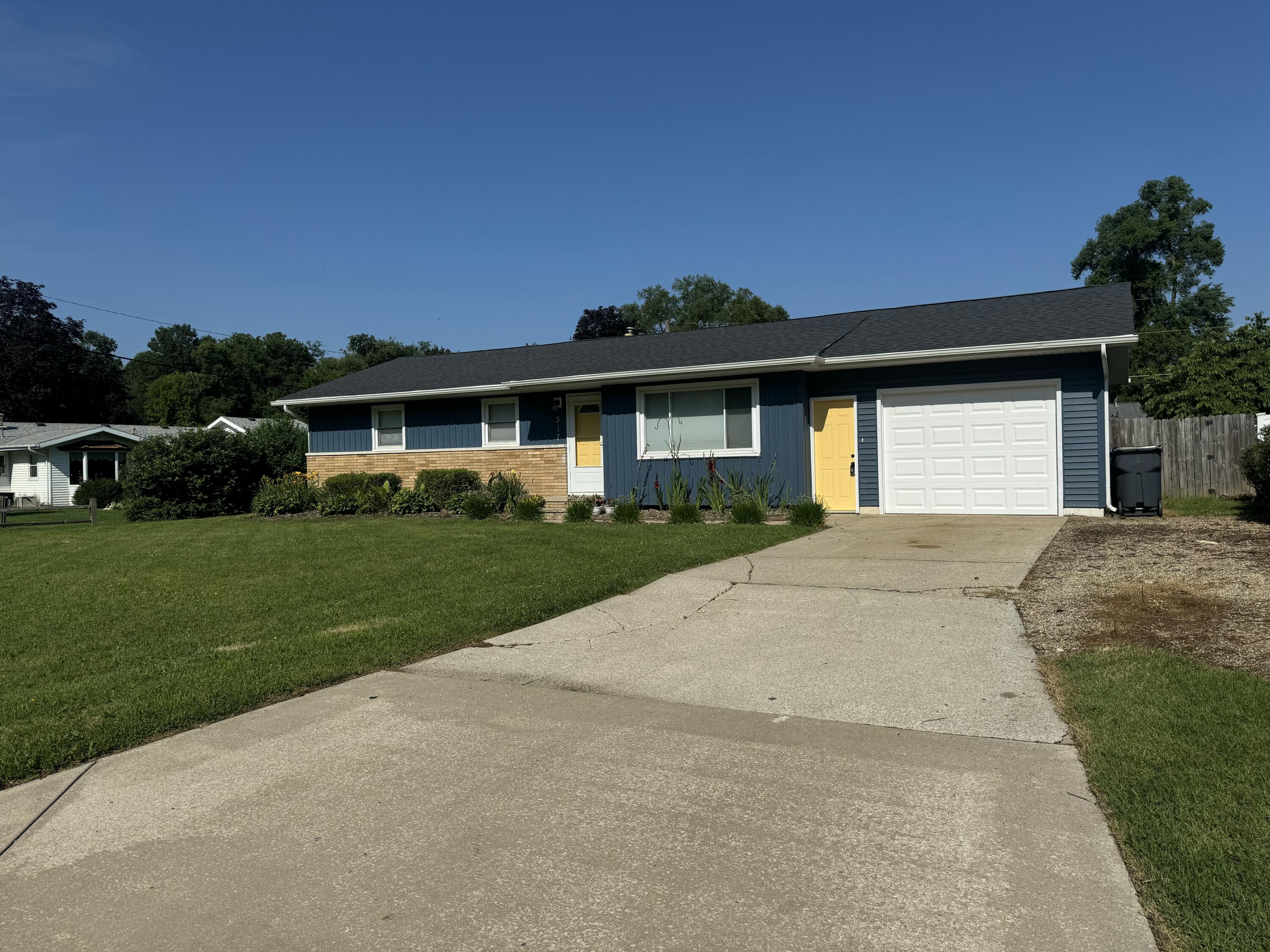317 E Washington Street Berrien Springs MI 49103