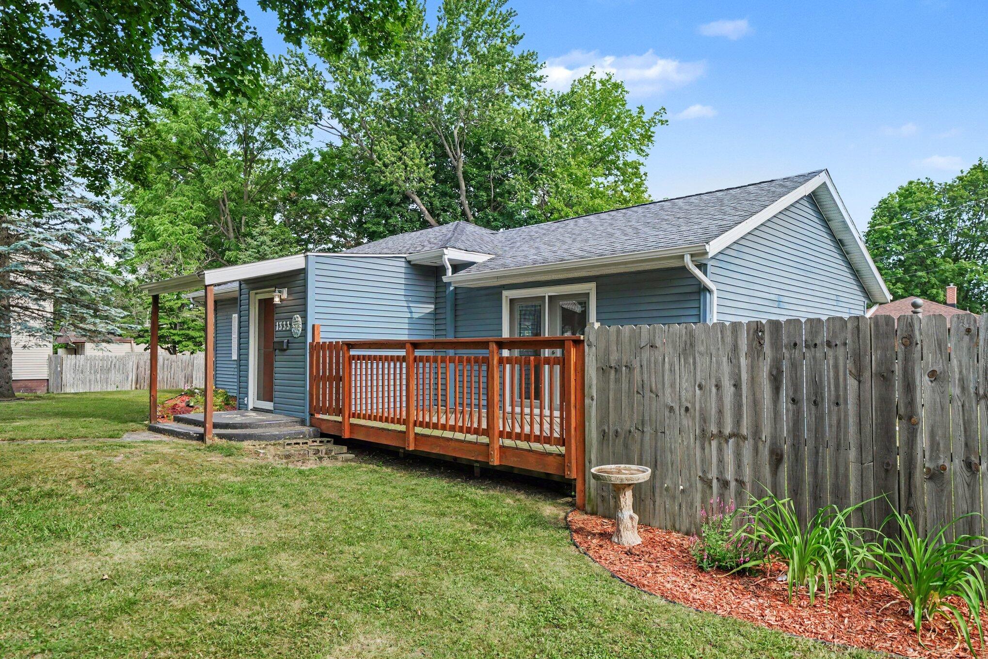 1333 Cass Street Niles MI 49120