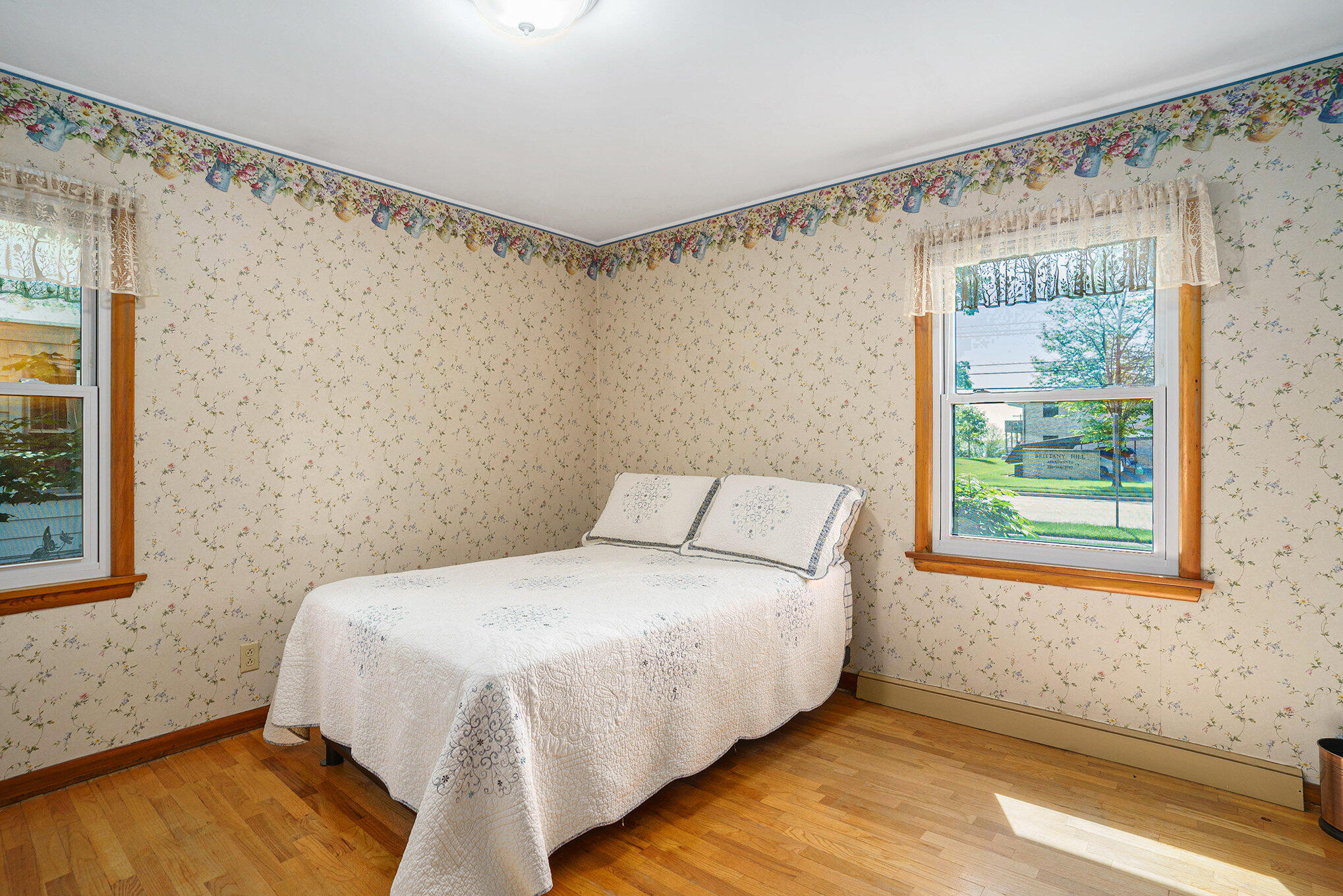 1018 Ruddiman Drive Muskegon MI 49445