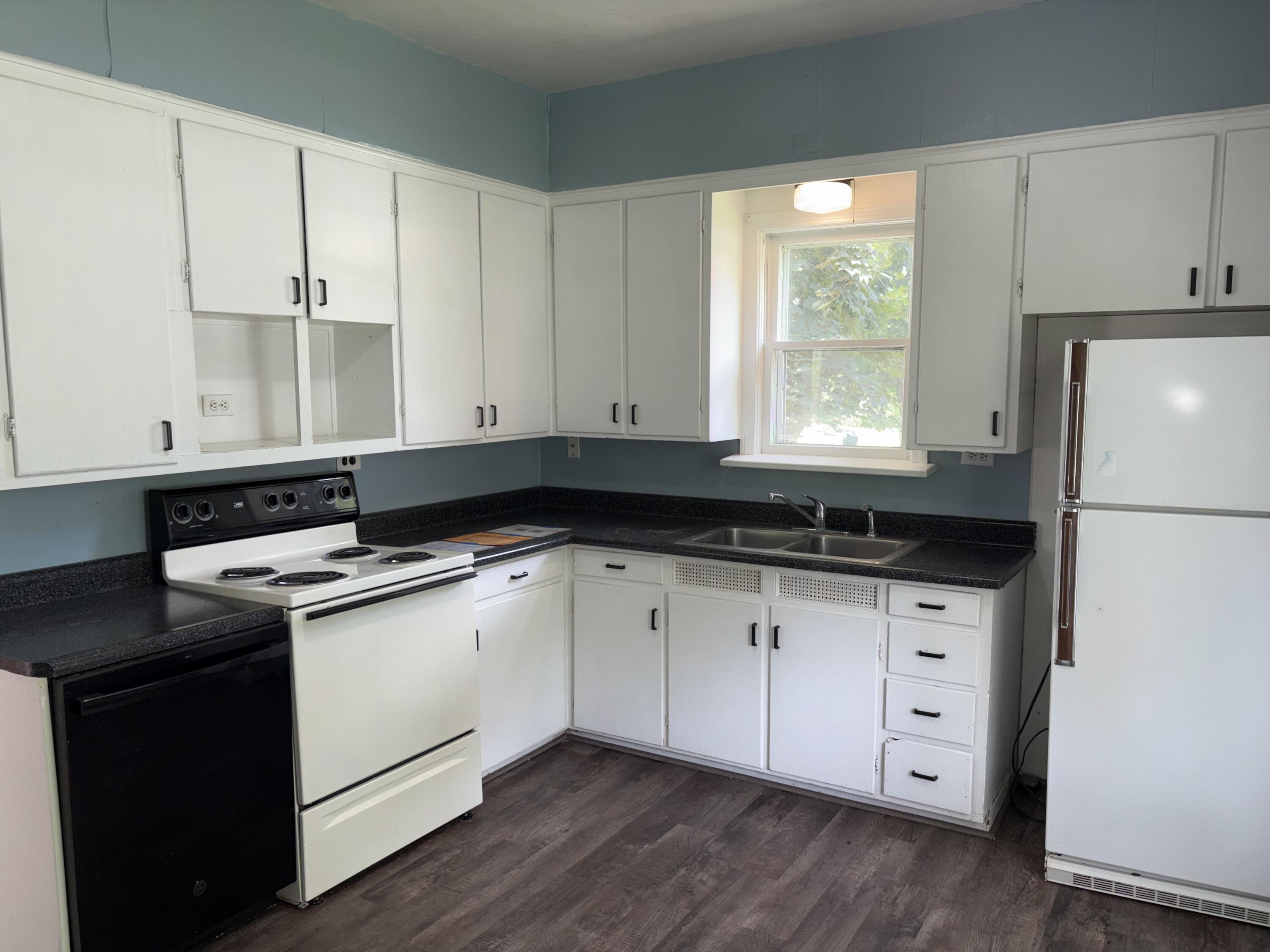 1925 Nichols Road Kalamazoo MI 49006