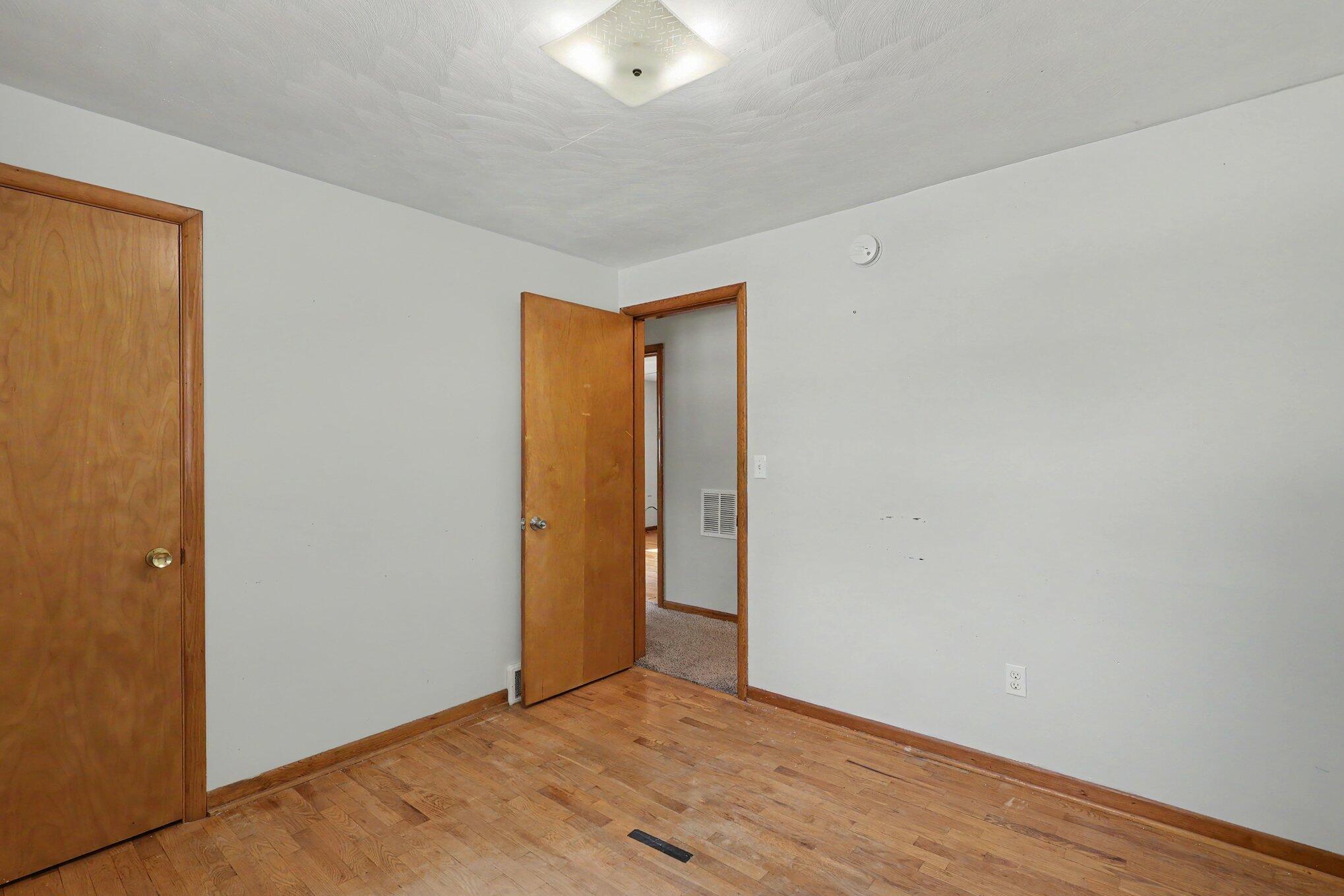 223 Marcus Street SW Grand Rapids MI 49548