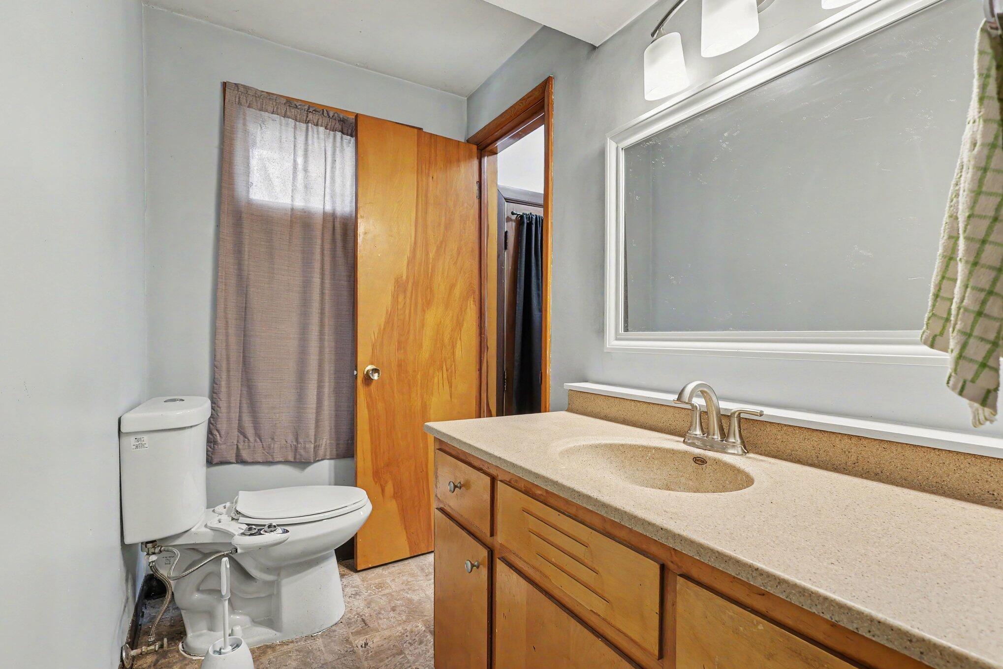 223 Marcus Street SW Grand Rapids MI 49548