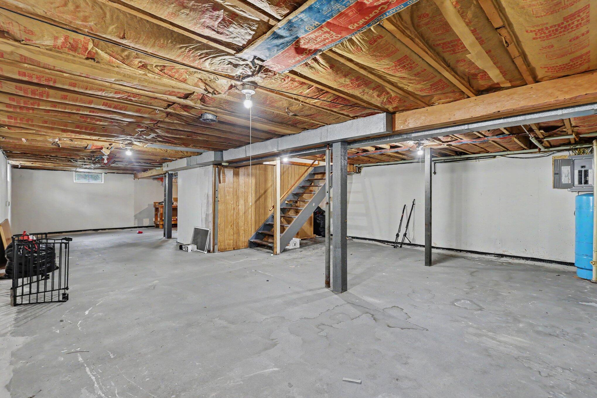 223 Marcus Street SW Grand Rapids MI 49548