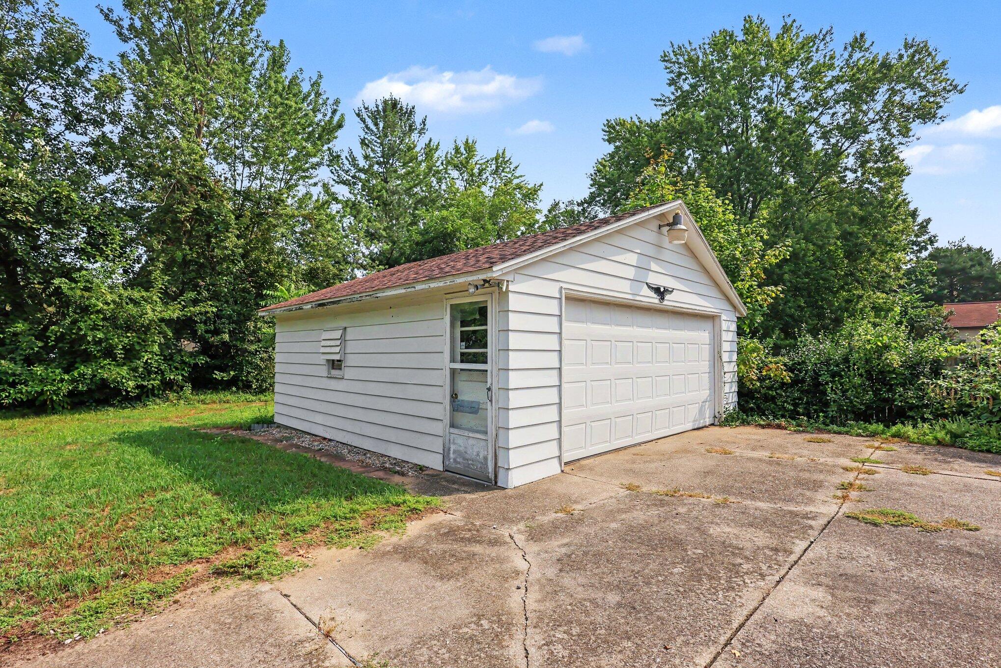 223 Marcus Street SW Grand Rapids MI 49548