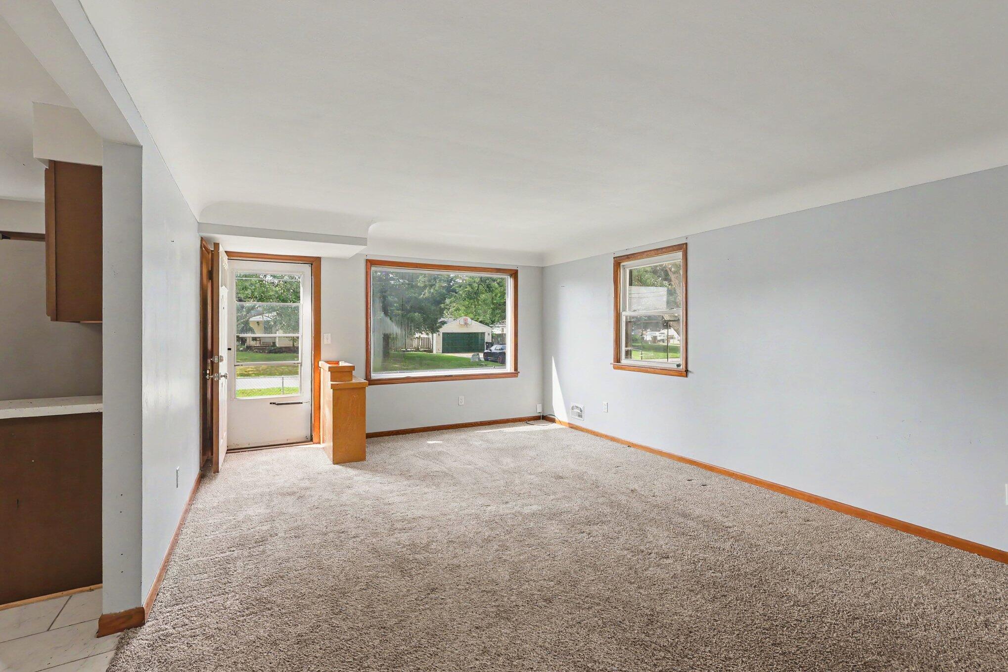 223 Marcus Street SW Grand Rapids MI 49548