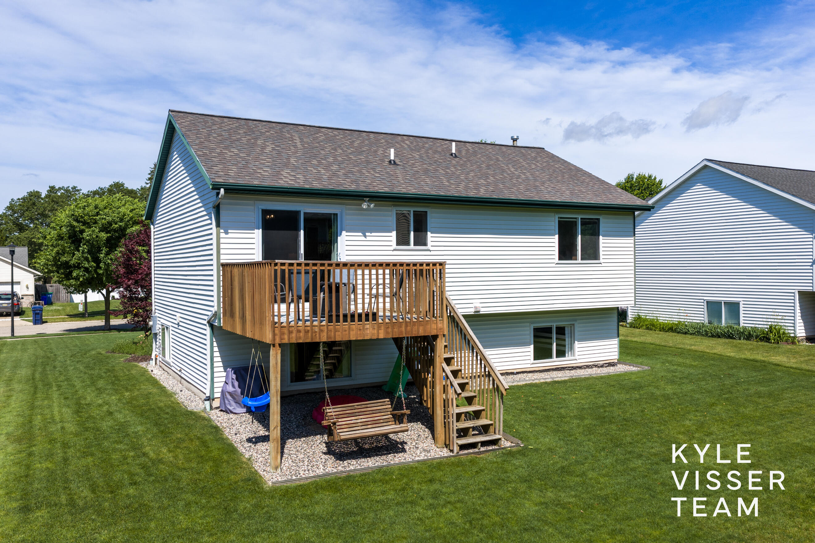 1642 Simmons Avenue NE Grand Rapids MI 49505