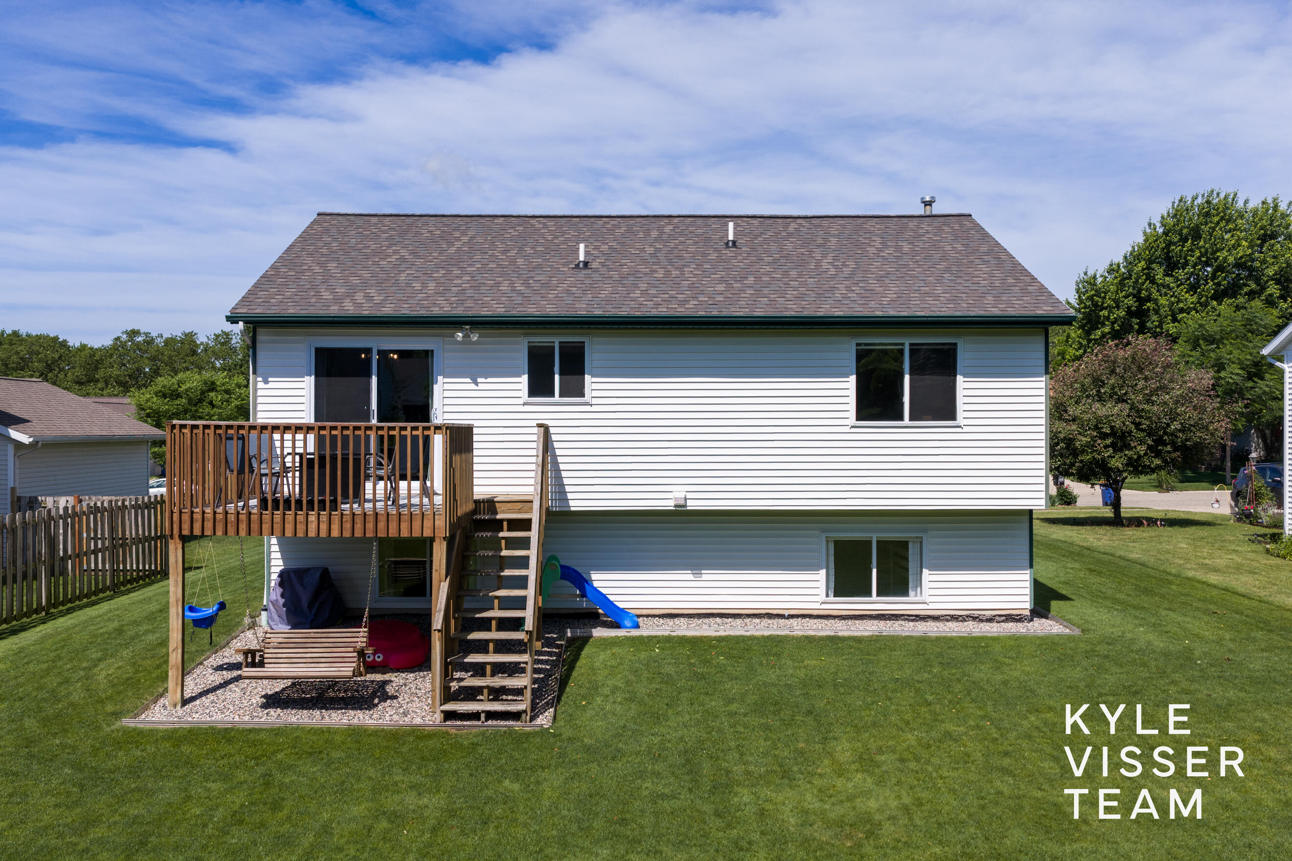1642 Simmons Avenue NE Grand Rapids MI 49505