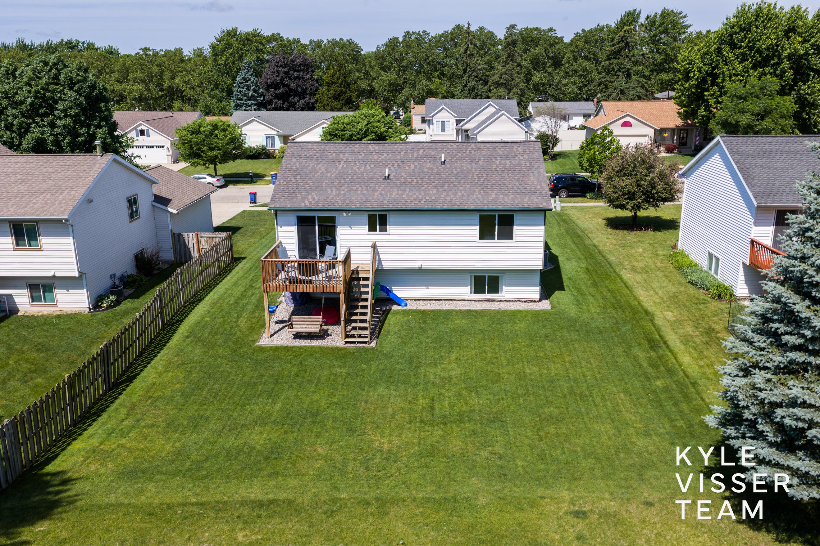 1642 Simmons Avenue NE Grand Rapids MI 49505