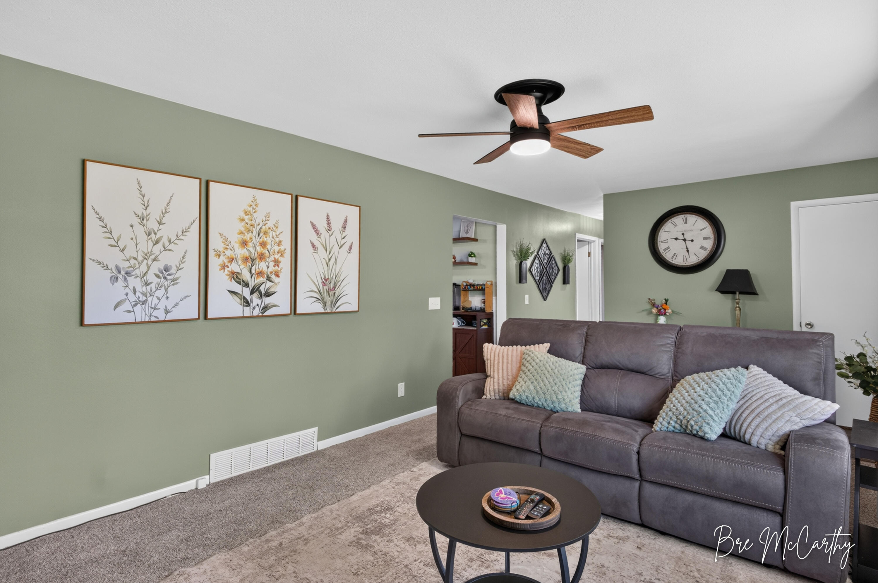2410 Marcoux Avenue Muskegon MI 49442