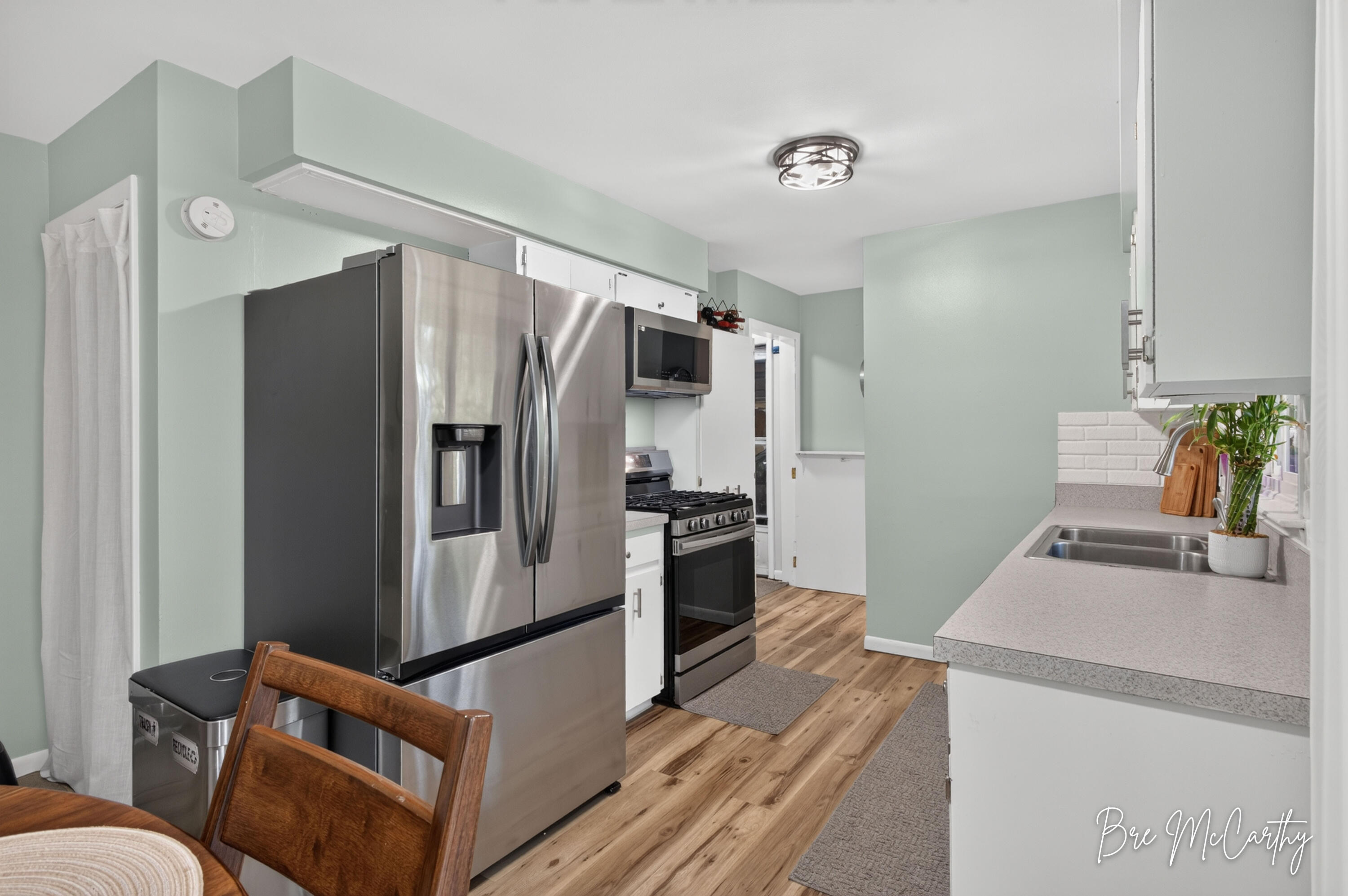 2410 Marcoux Avenue Muskegon MI 49442
