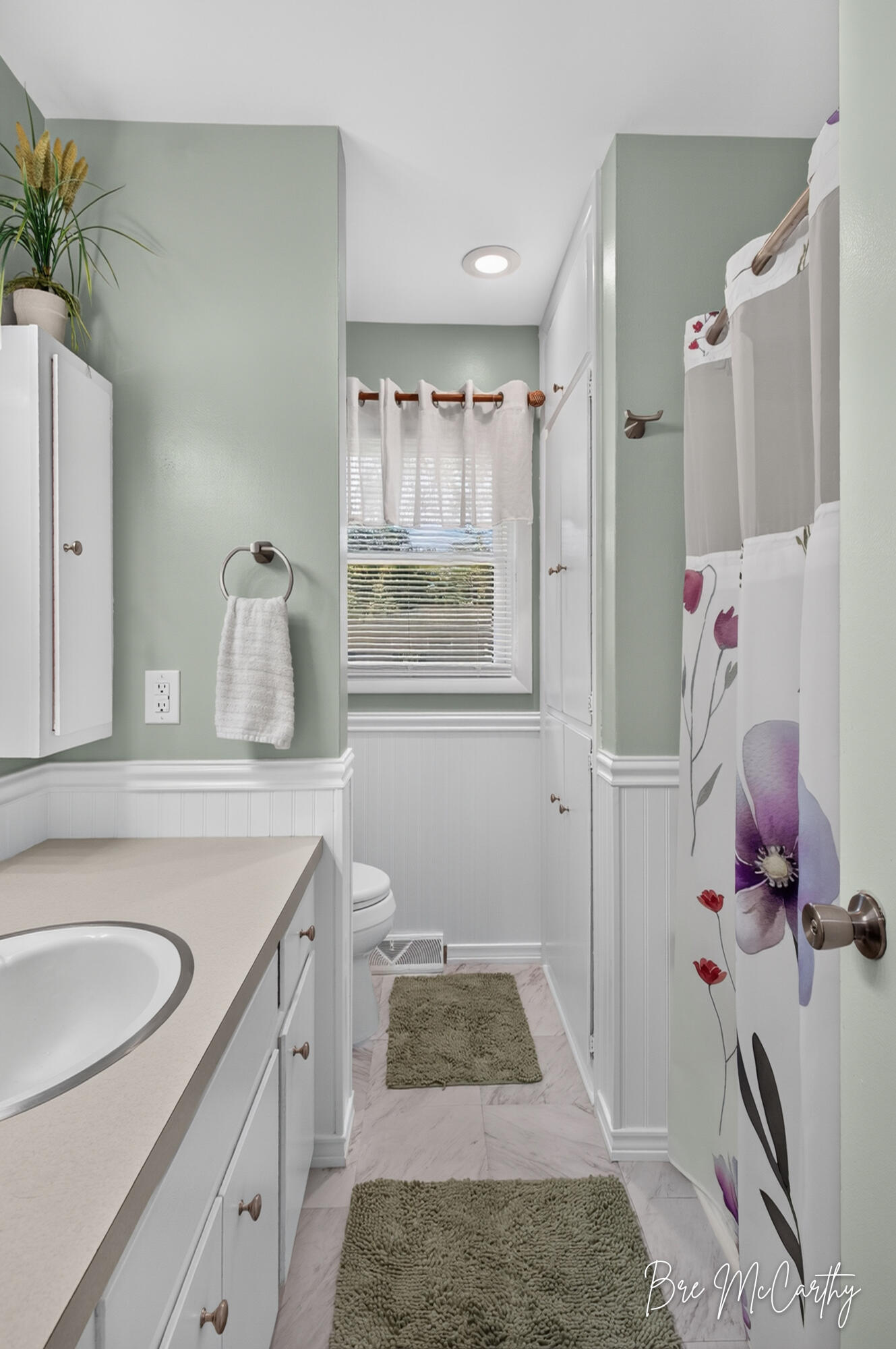 2410 Marcoux Avenue Muskegon MI 49442
