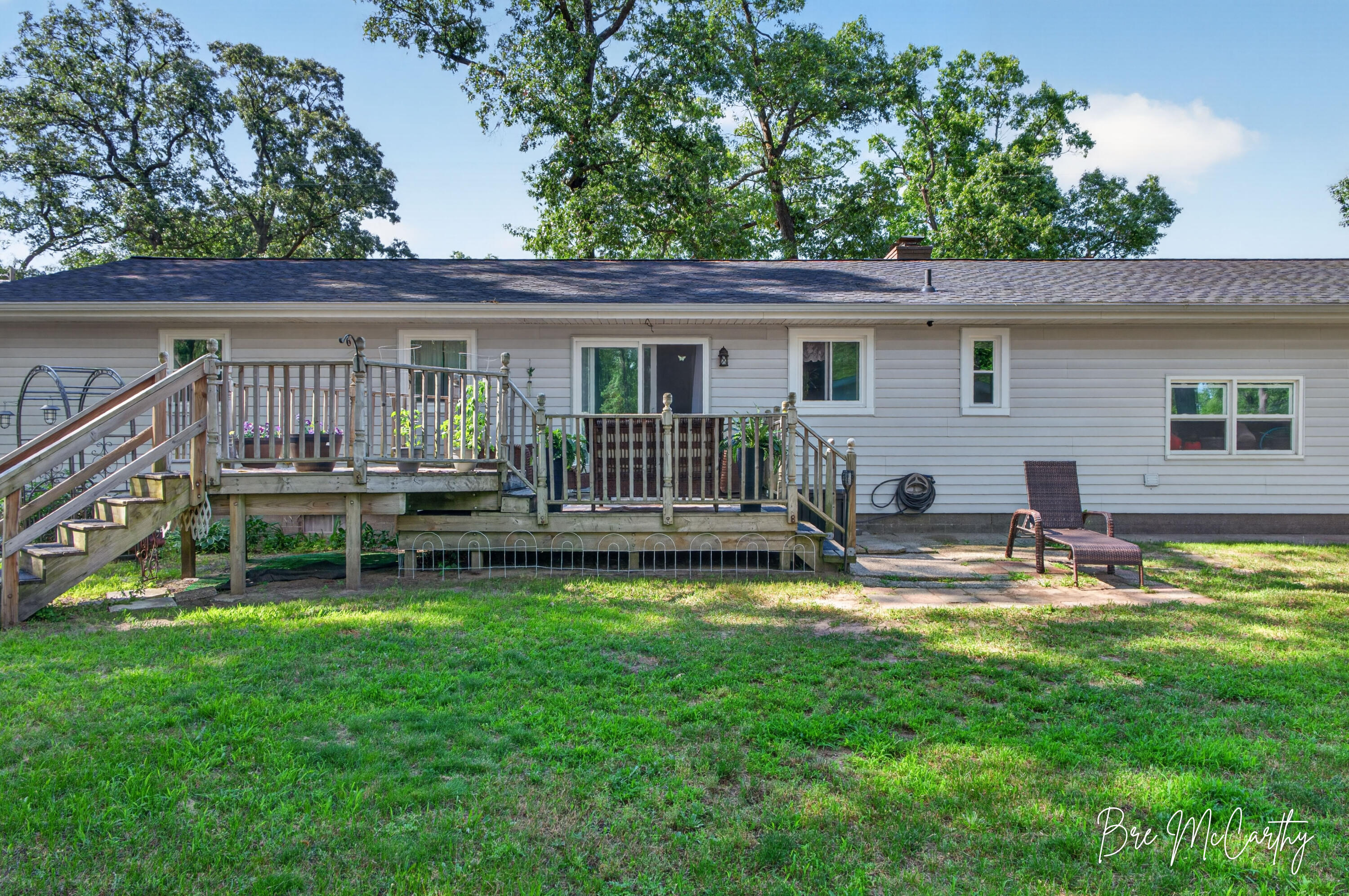 2410 Marcoux Avenue Muskegon MI 49442