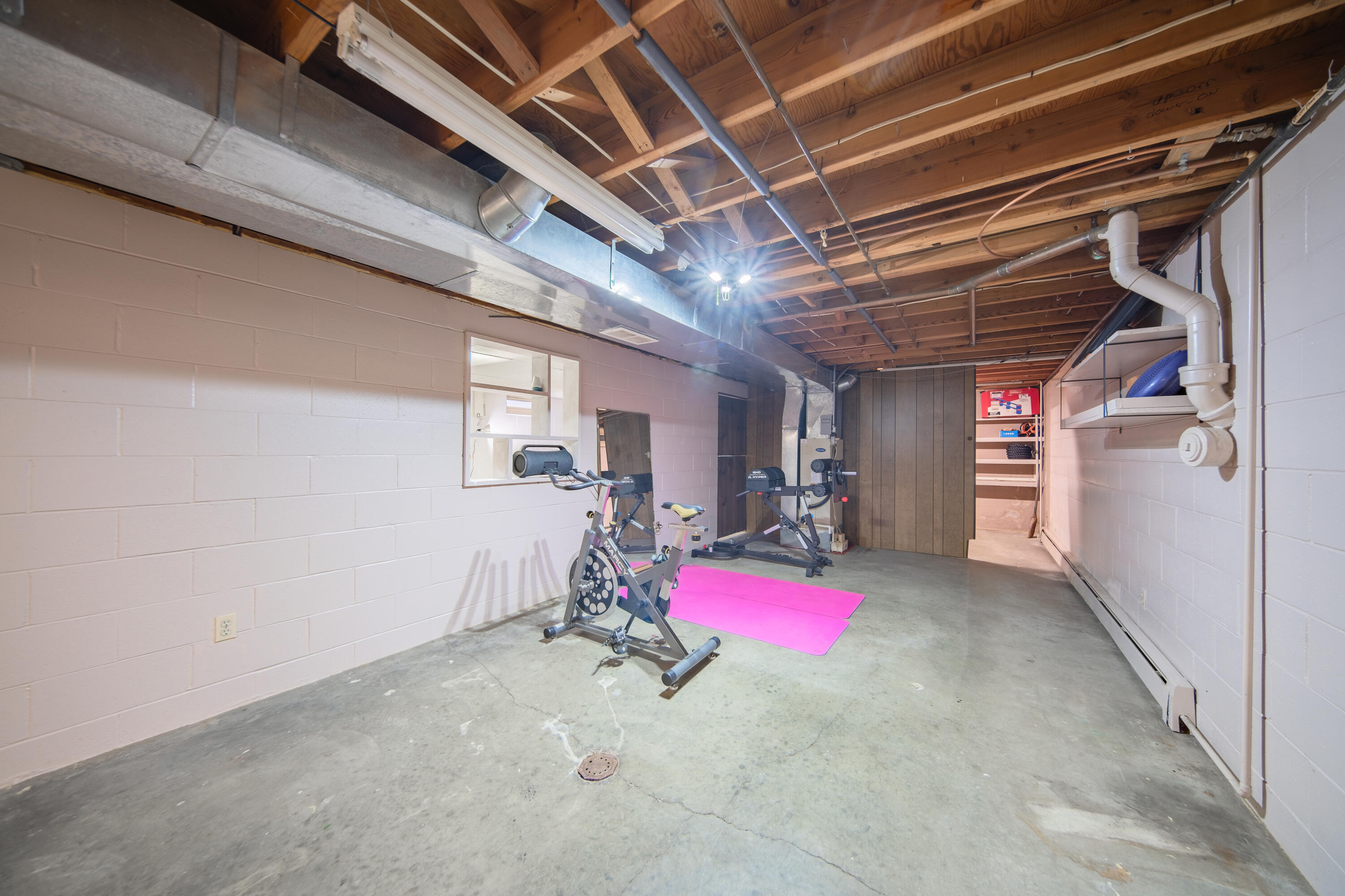 3427 W Shiawassee Avenue Fenton MI 48430