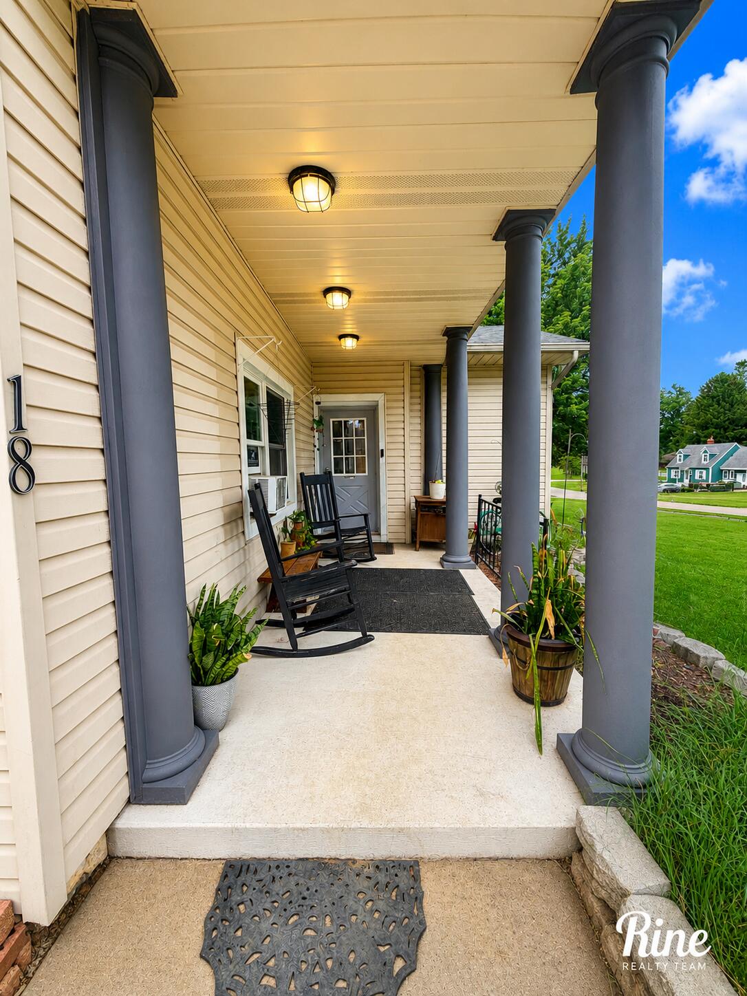 18 Grand Avenue Niles MI 49120