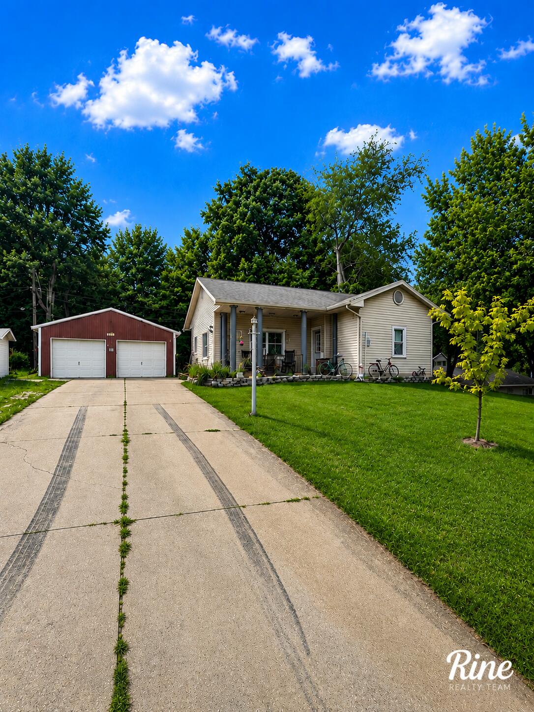 18 Grand Avenue Niles MI 49120