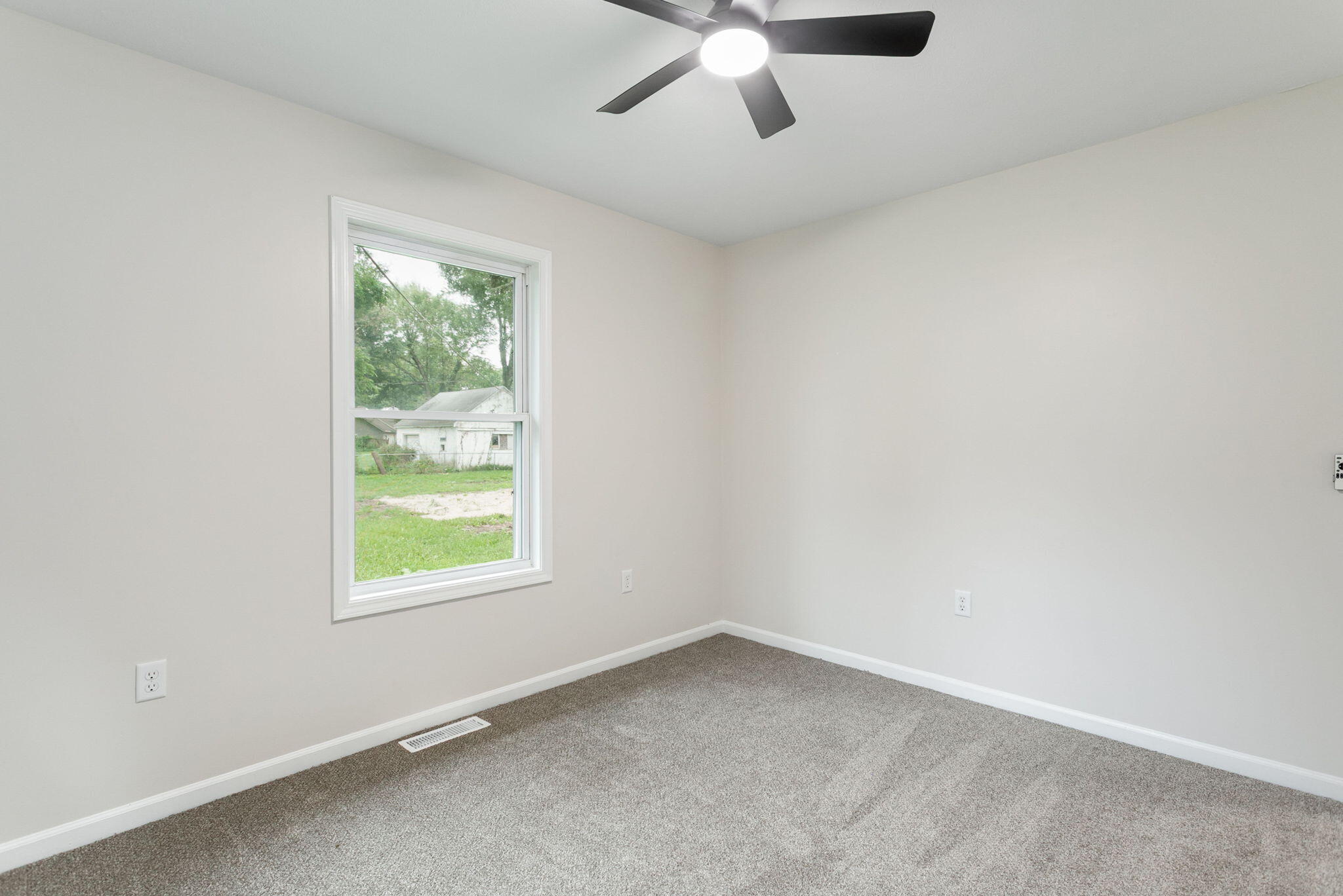 426 Meade Road Niles MI 49120