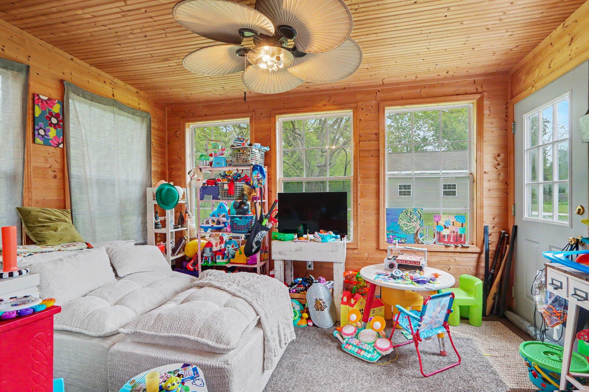 6122 N 20th Street Kalamazoo MI 49004