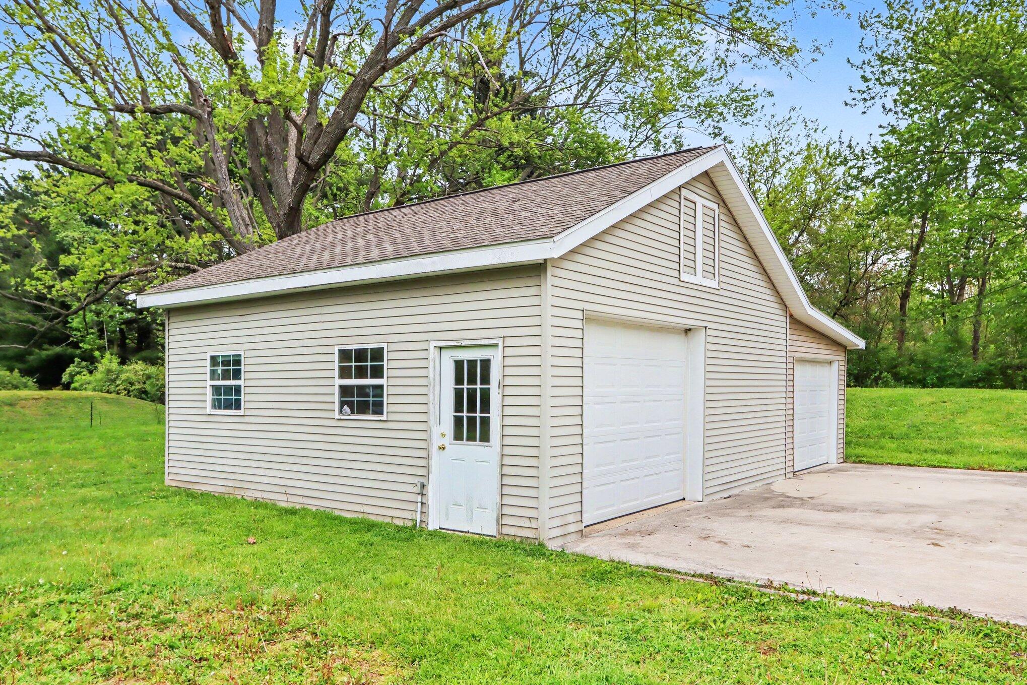 6122 N 20th Street Kalamazoo MI 49004