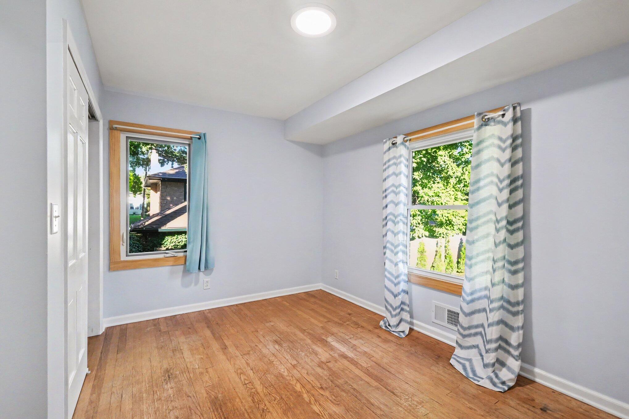 1573 E Terrace Street NE Grand Rapids MI 49503