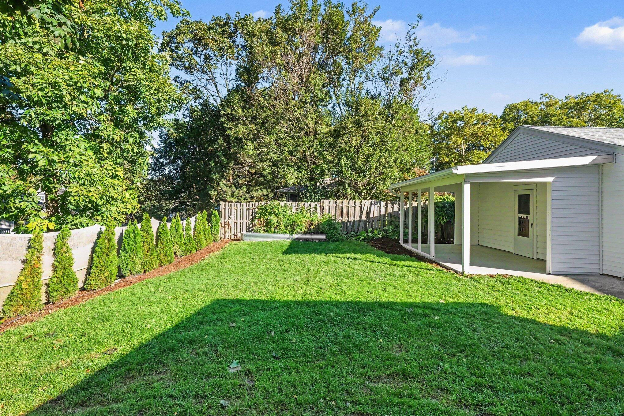 1573 E Terrace Street NE Grand Rapids MI 49503