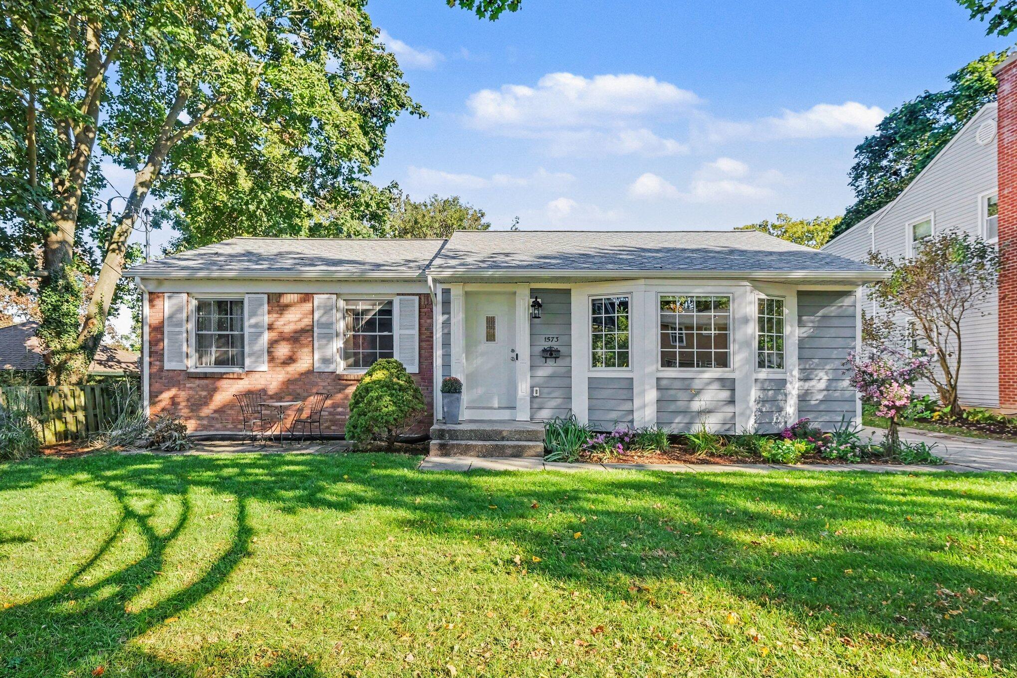 1573 E Terrace Street NE Grand Rapids MI 49503