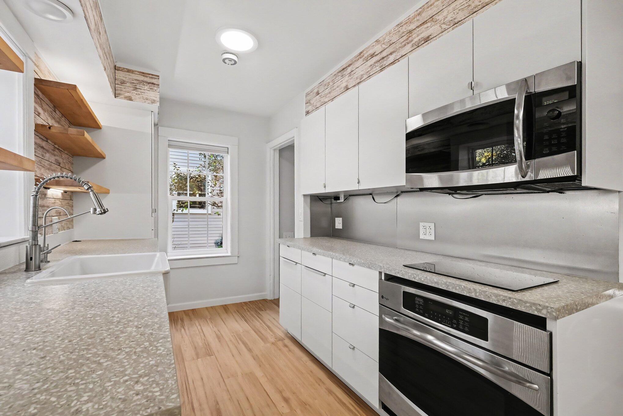 1573 E Terrace Street NE Grand Rapids MI 49503