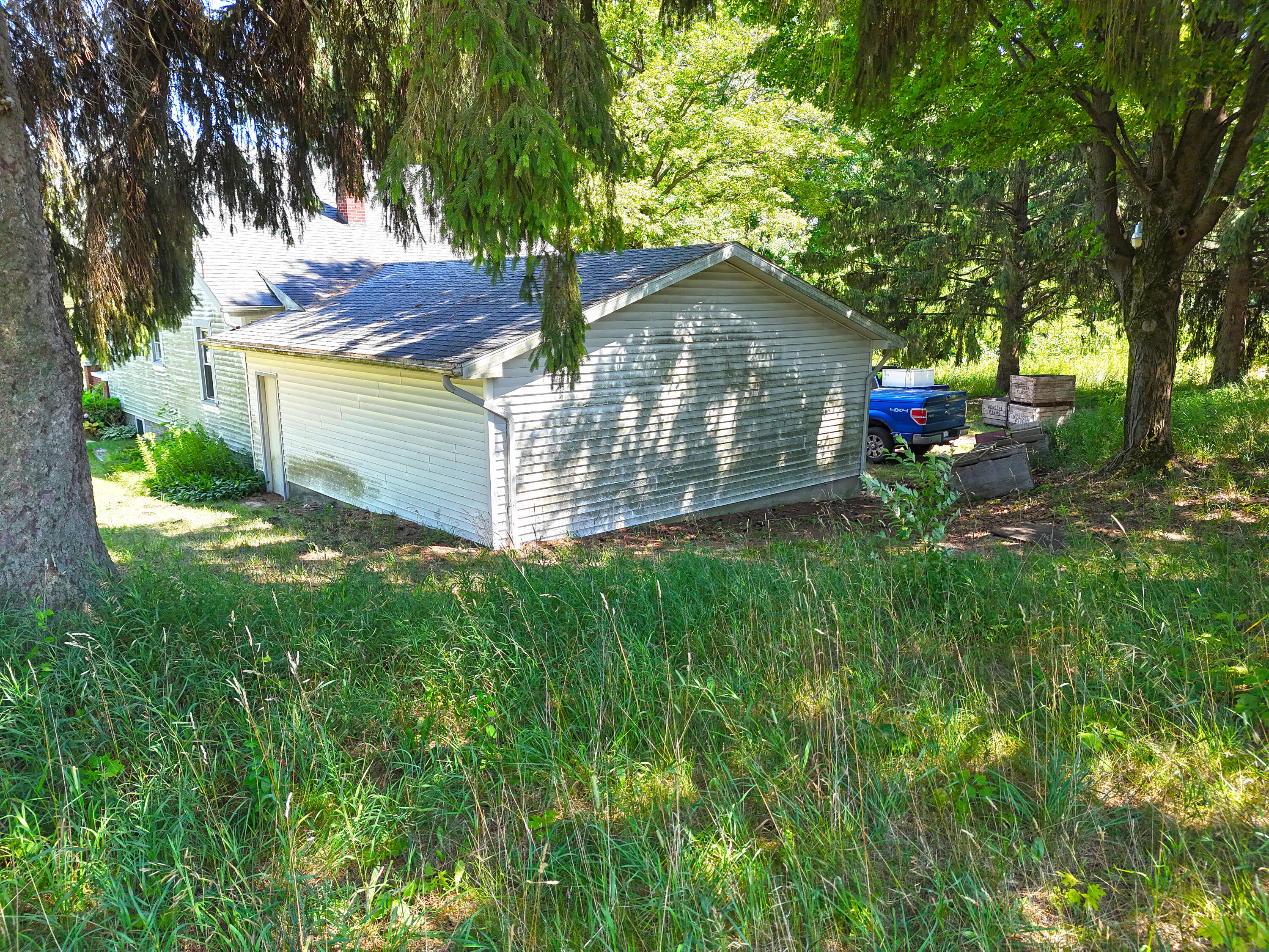 5760 Martin Road Coloma MI 49038