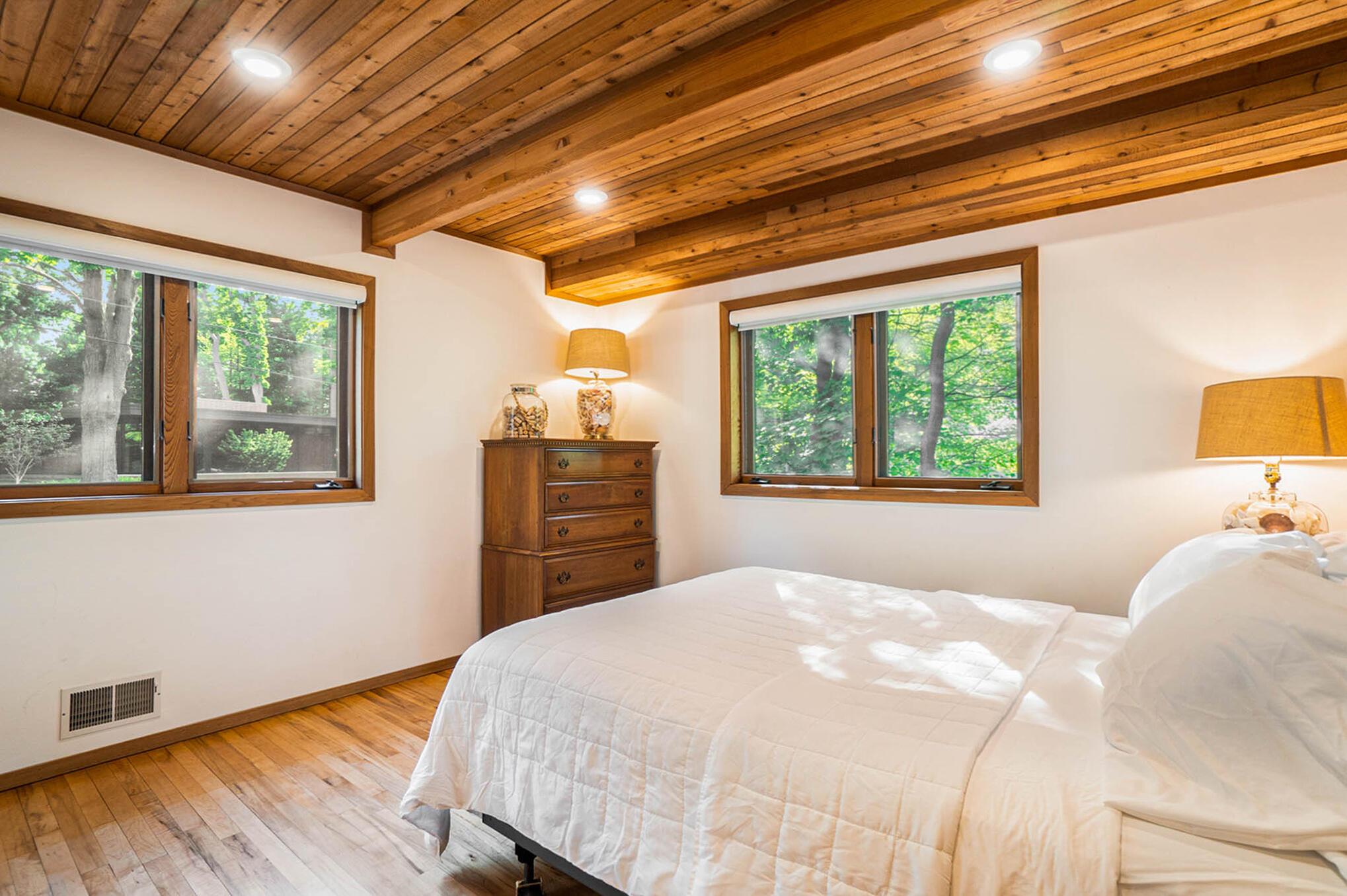 745 Pleasant Street Saugatuck MI 49453