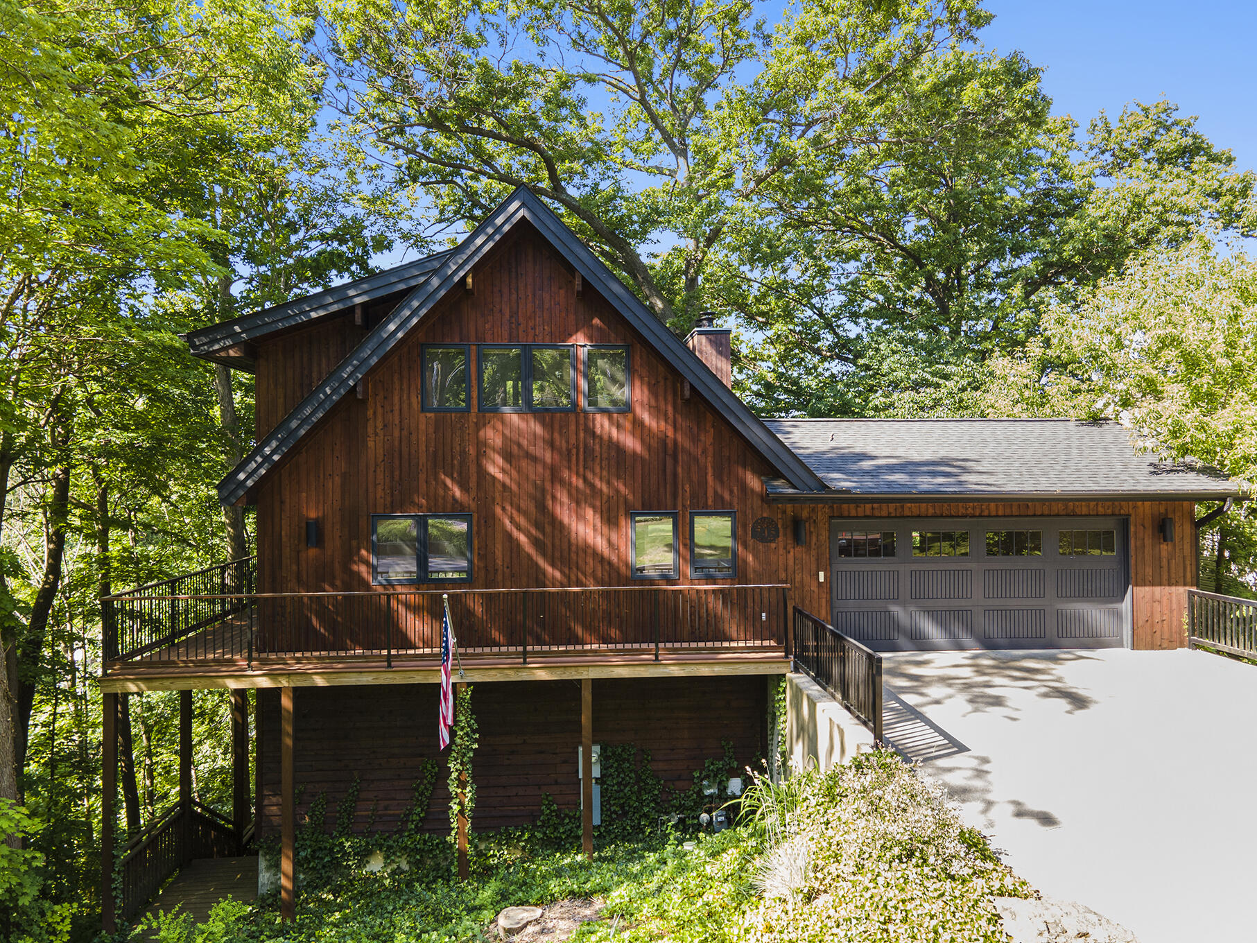 745 Pleasant Street Saugatuck MI 49453