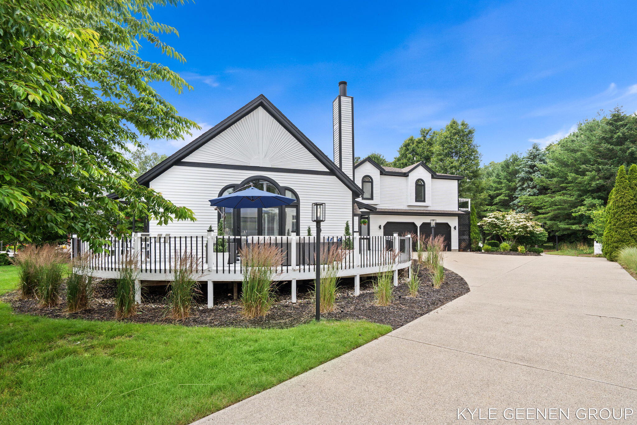 1729 Waukazoo Drive Holland MI 49424