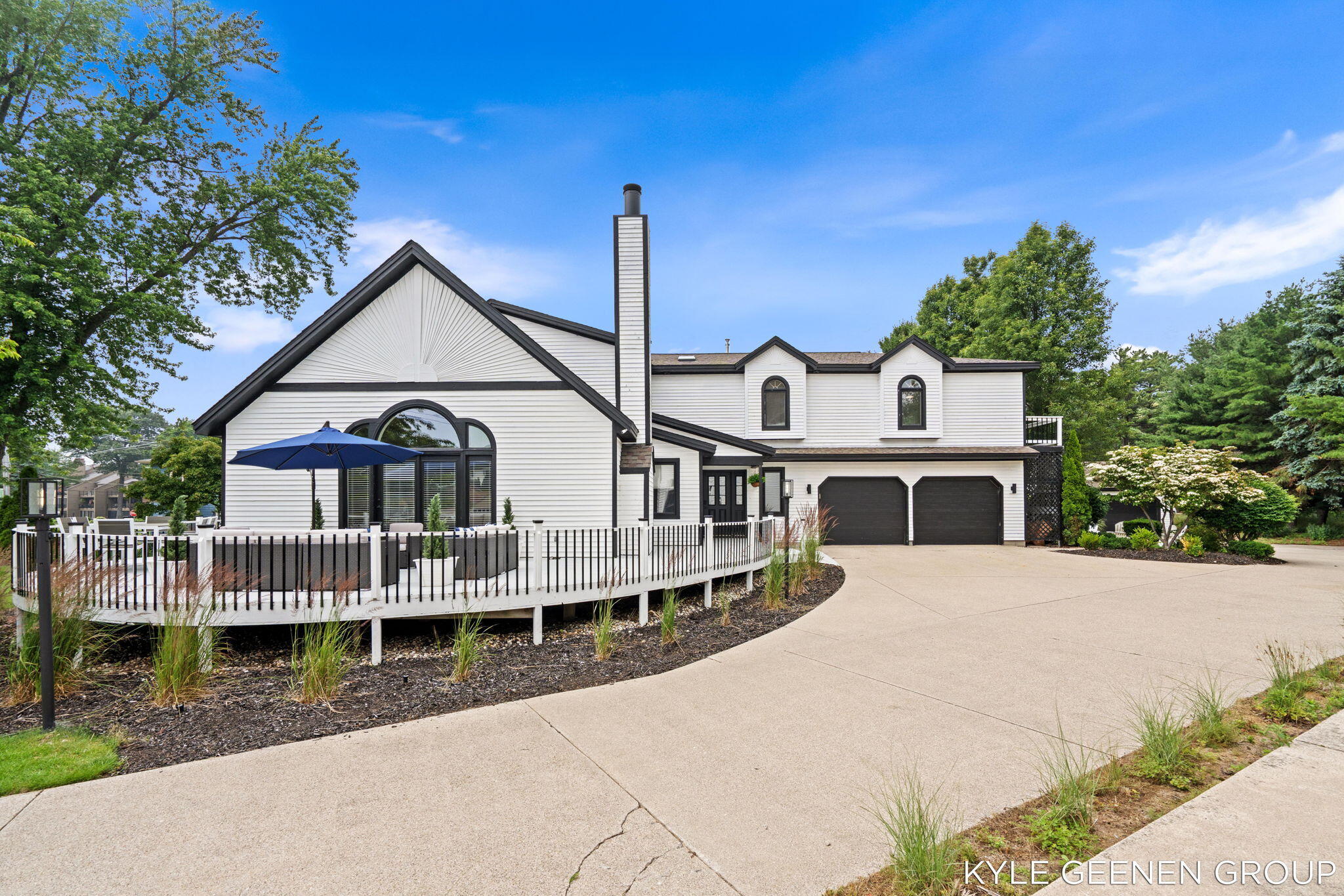 1729 Waukazoo Drive Holland MI 49424