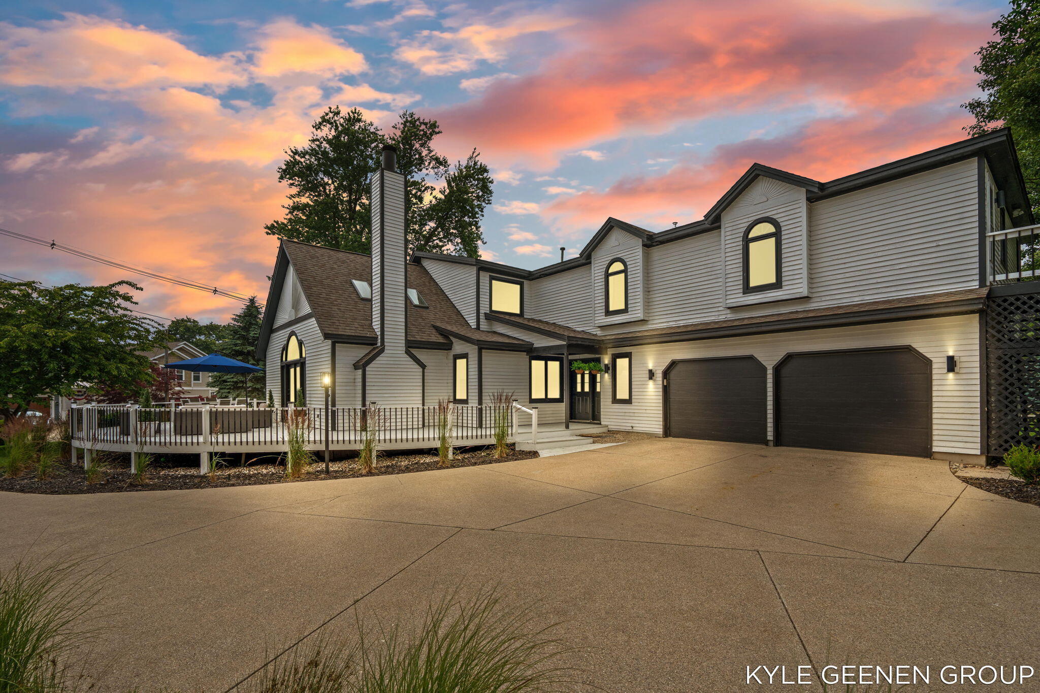 1729 Waukazoo Drive Holland MI 49424